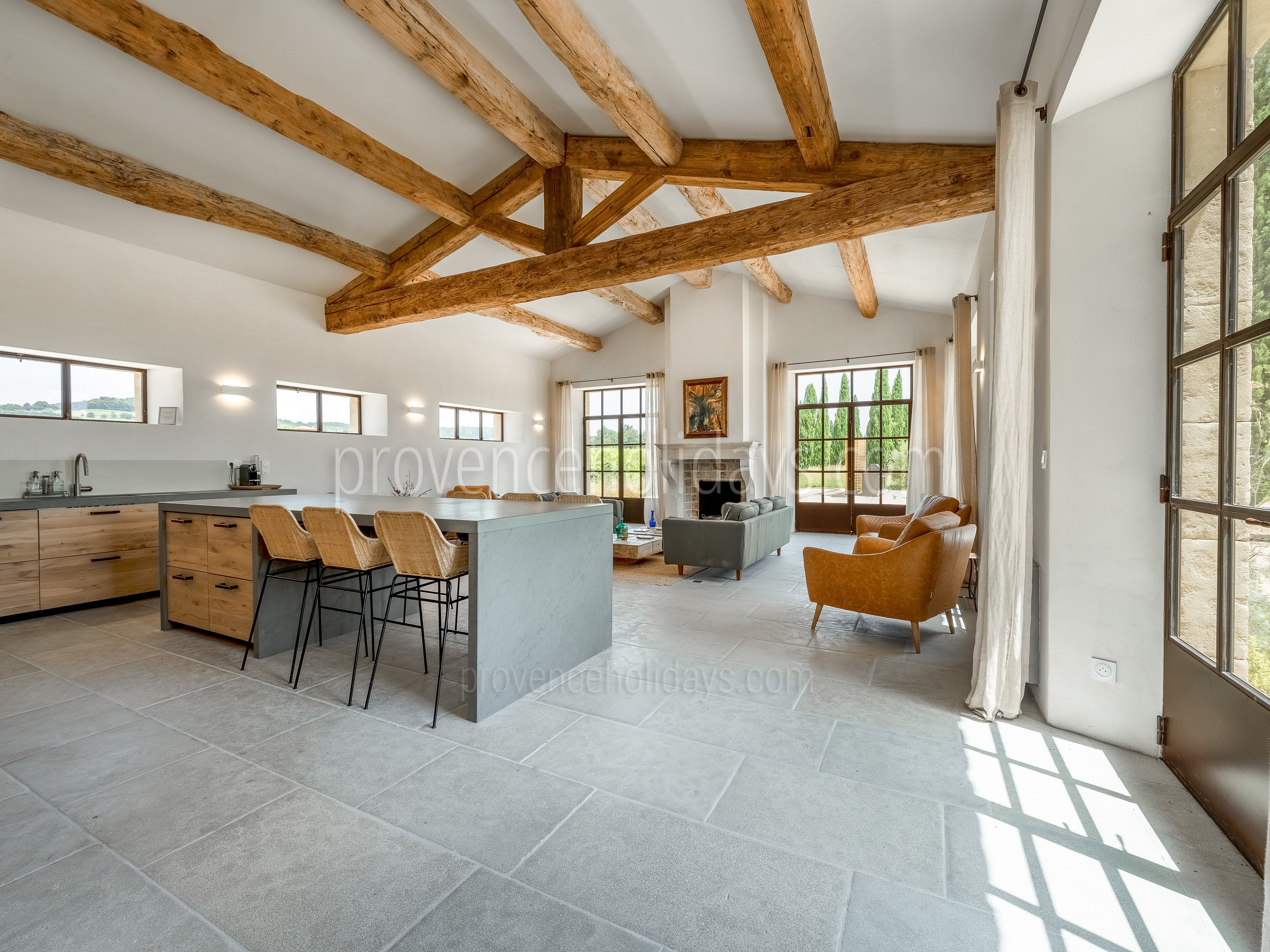 2 - Mas des Chênes: Villa: Interior