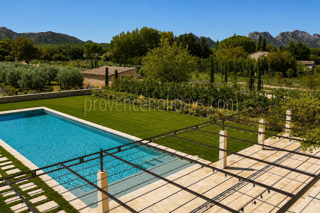 18 - Mas mit Tennisplatz in Eygalières: Villa: Pool