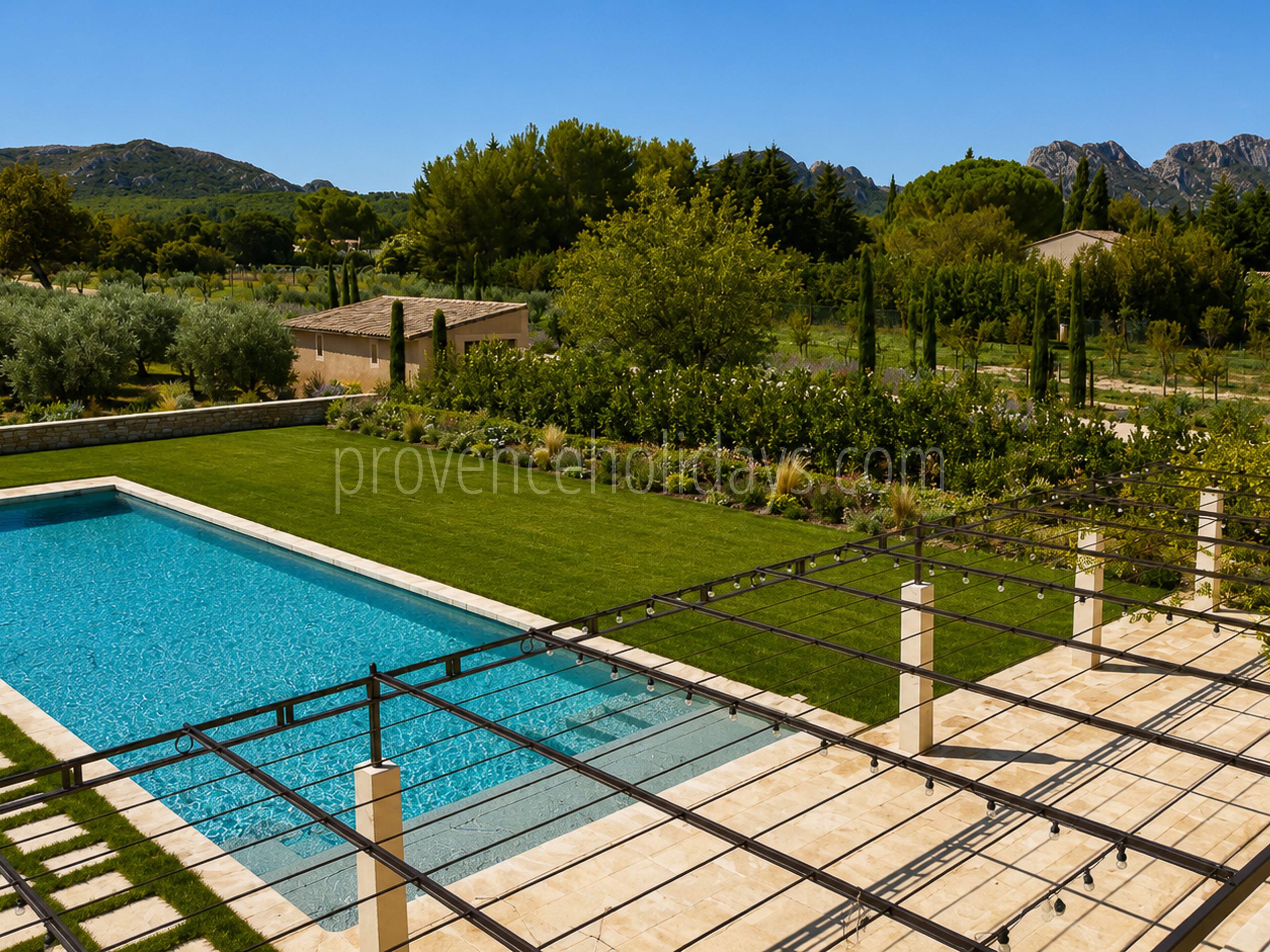 18 - Mas mit Tennisplatz in Eygalières: Villa: Pool