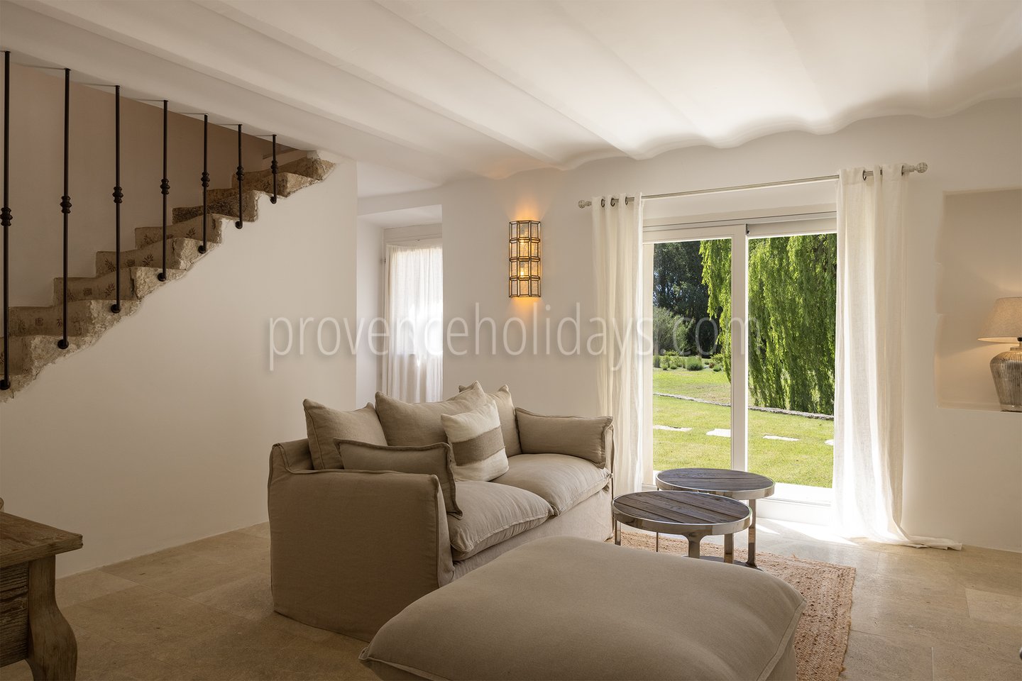 37 - Mas du Carlet: Villa: Bedroom