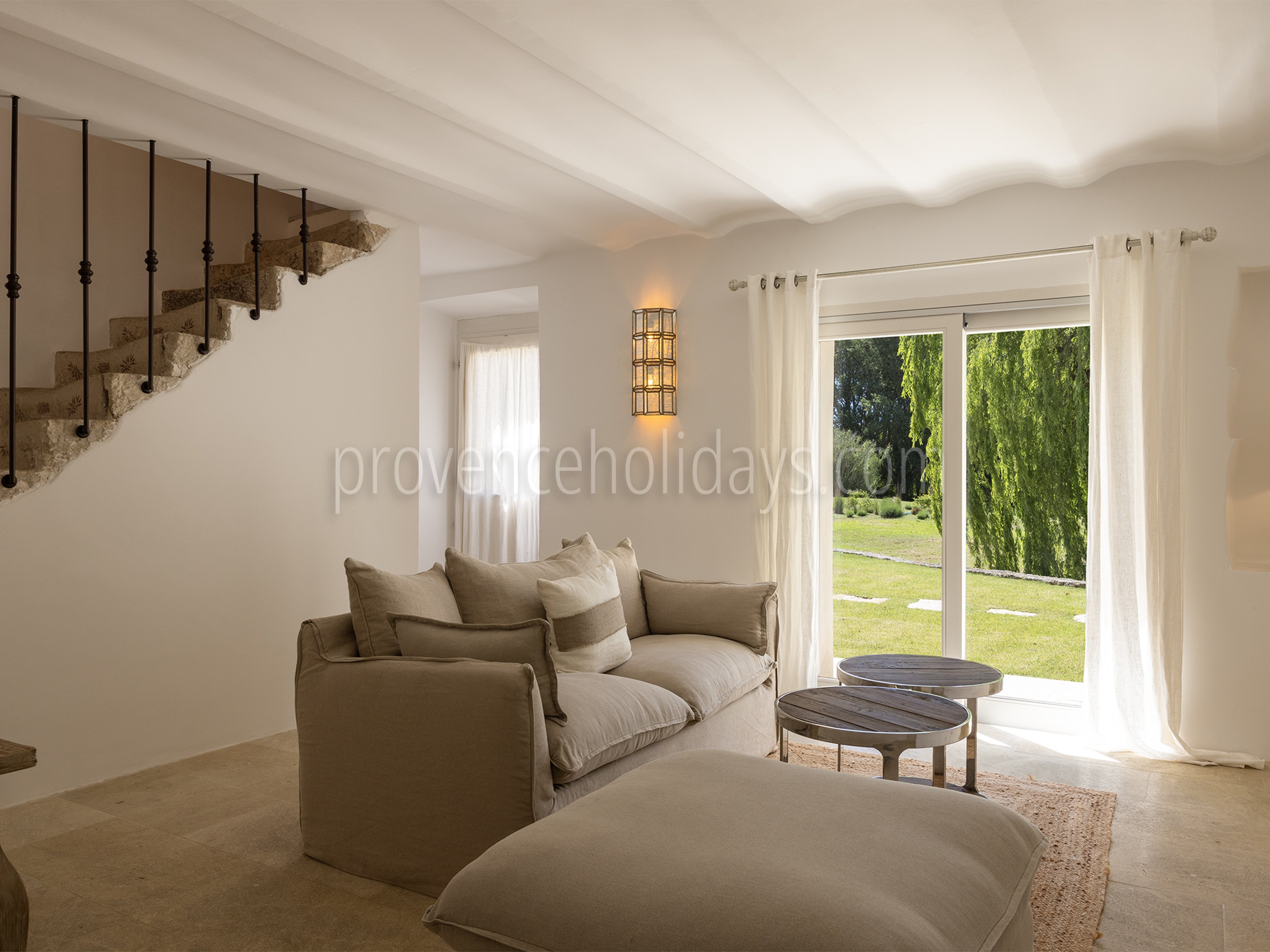 37 - Mas du Carlet: Villa: Bedroom
