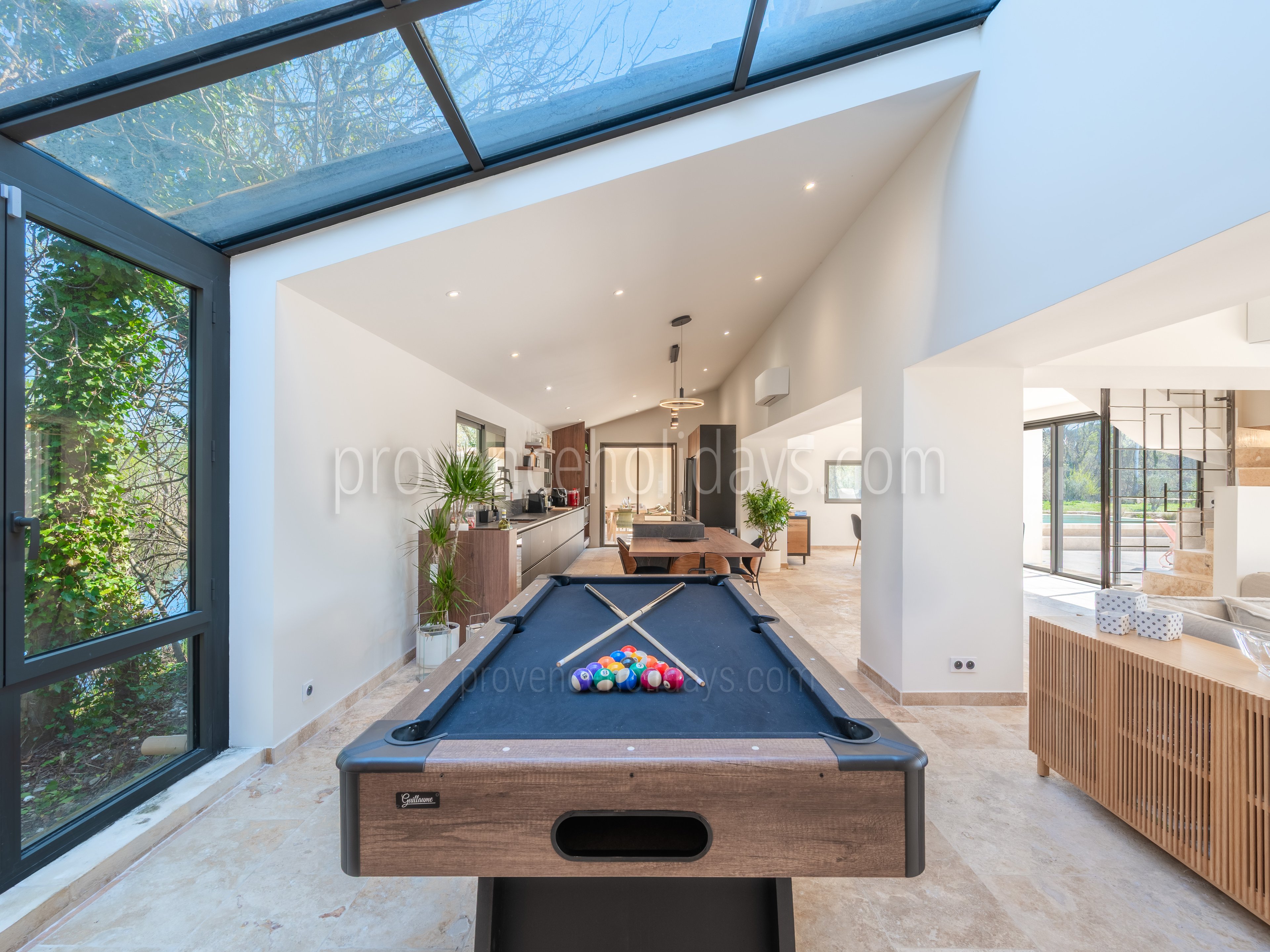 26 - Mas du Canal: Villa: Interior