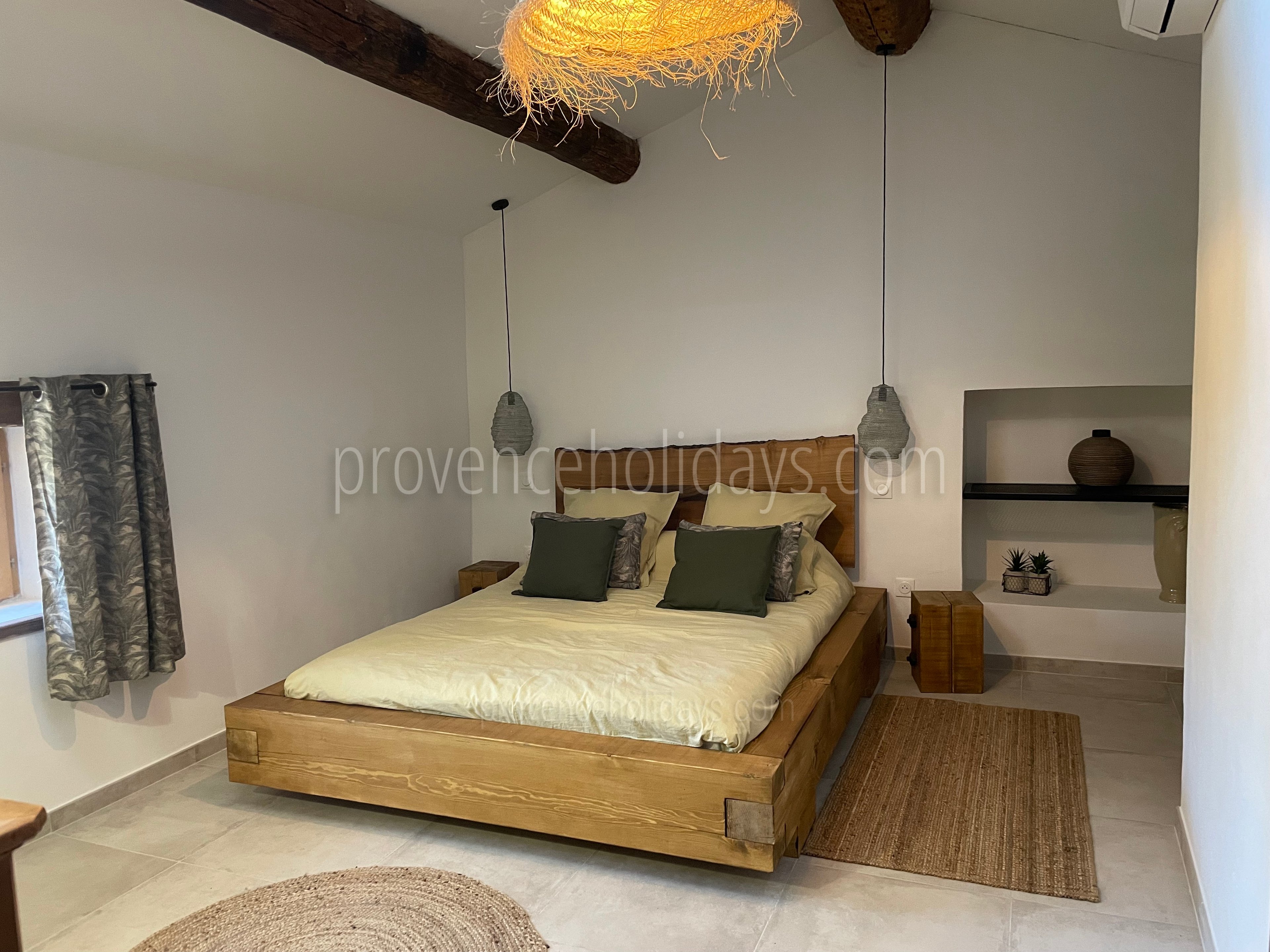 4 - La Bâtisse de L\'Isle: Villa: Bedroom