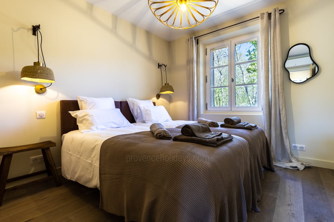 31 - Mas de la Galine: Villa: Bedroom