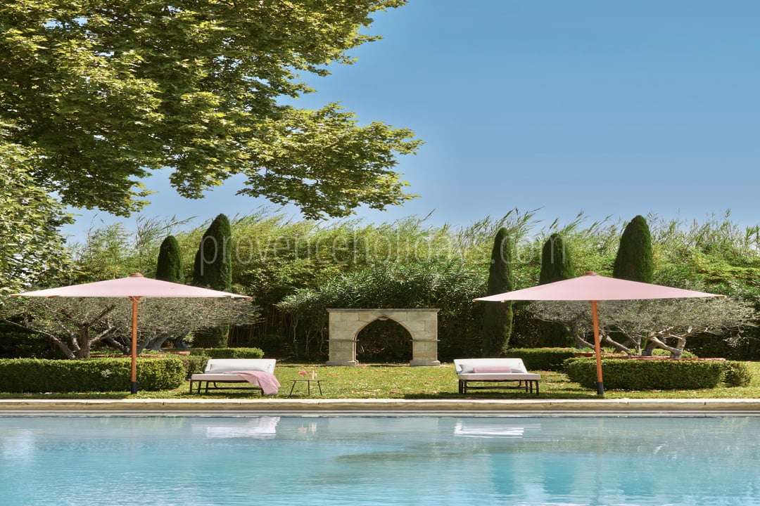 23 - Bastide des Alpilles: Villa: Pool