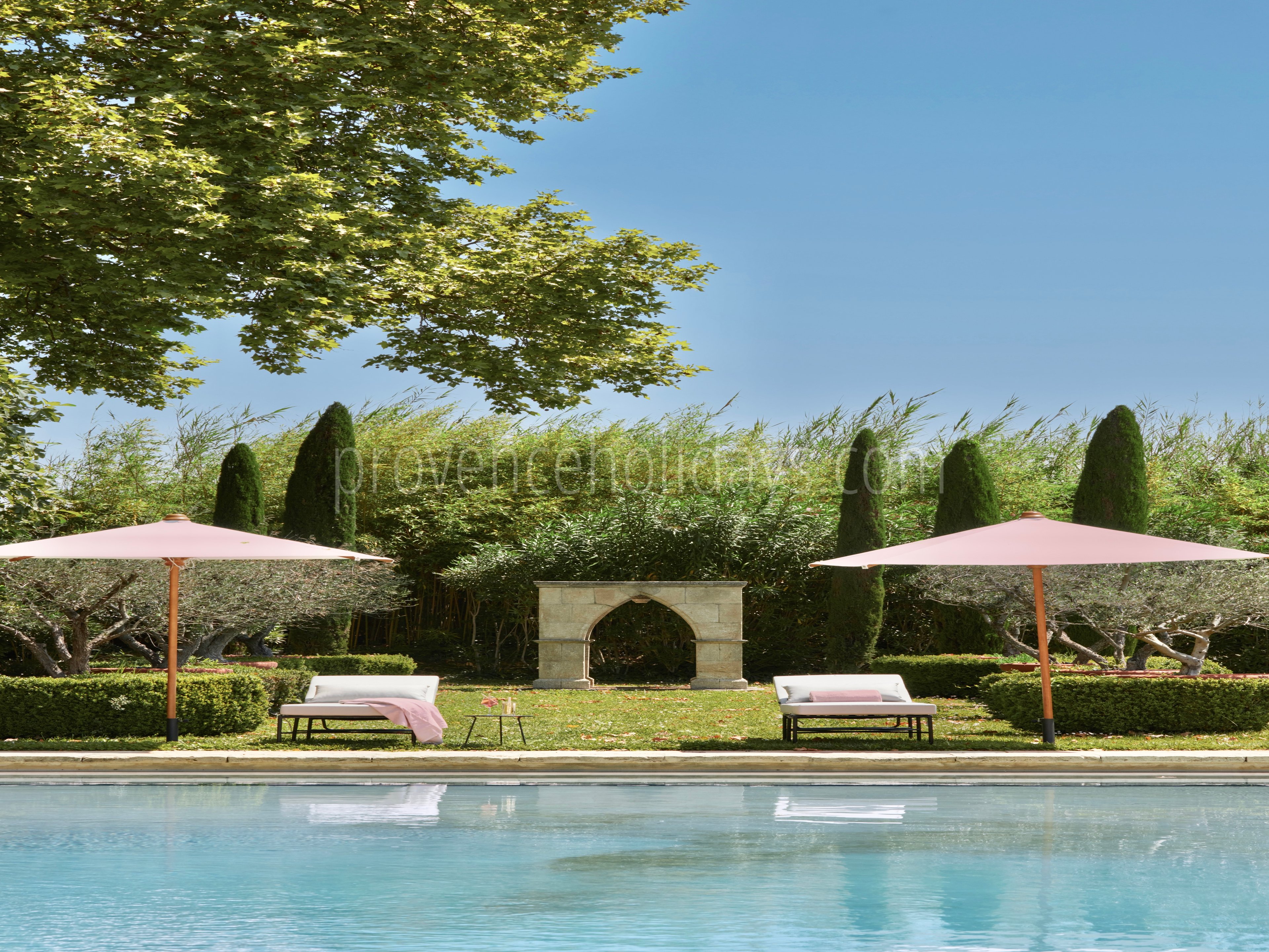 23 - Bastide des Alpilles: Villa: Pool