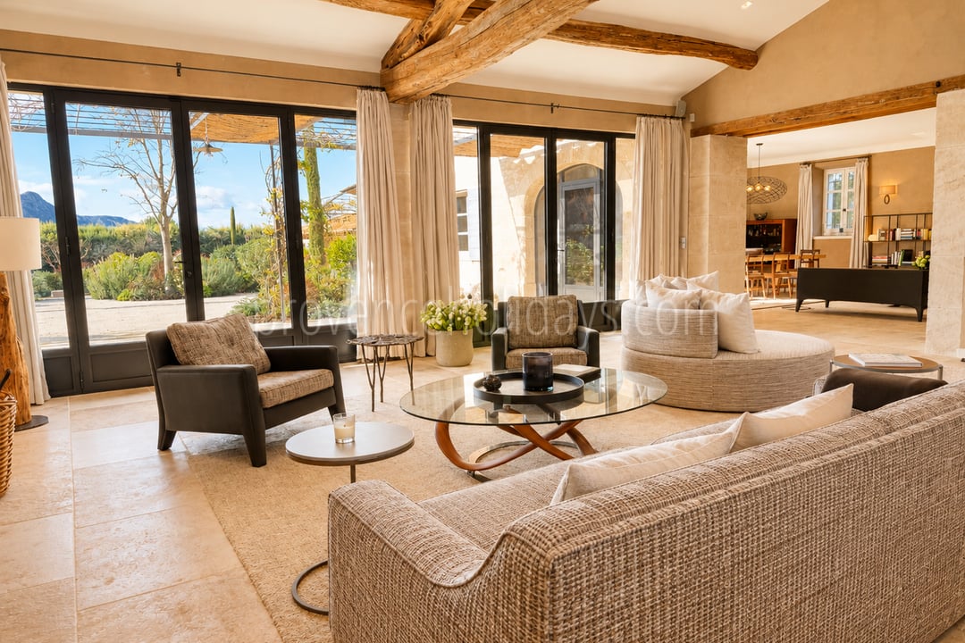 14 - Villa Panorama: Villa: Interior