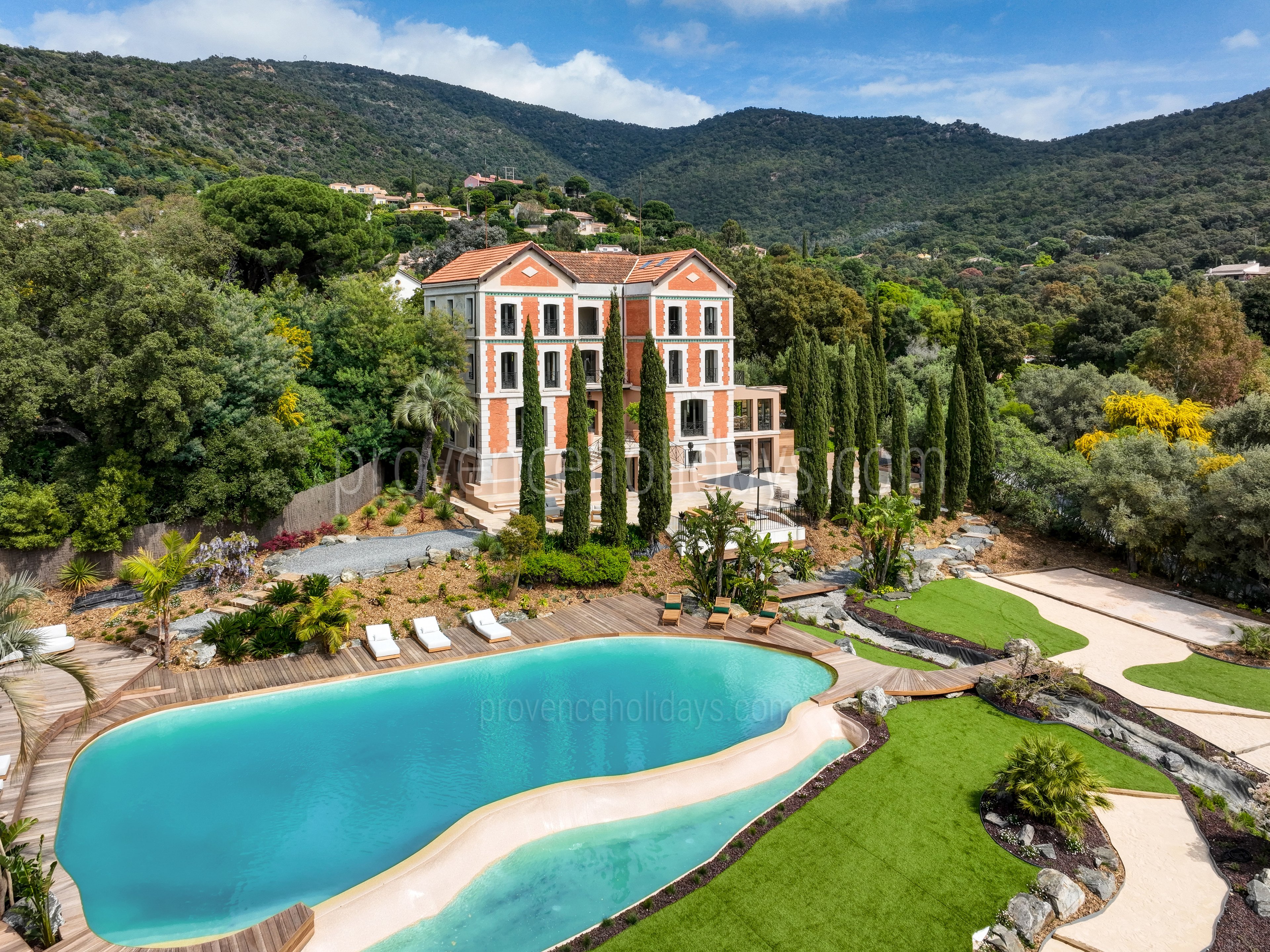 2 - Villa Castel: Villa: Pool