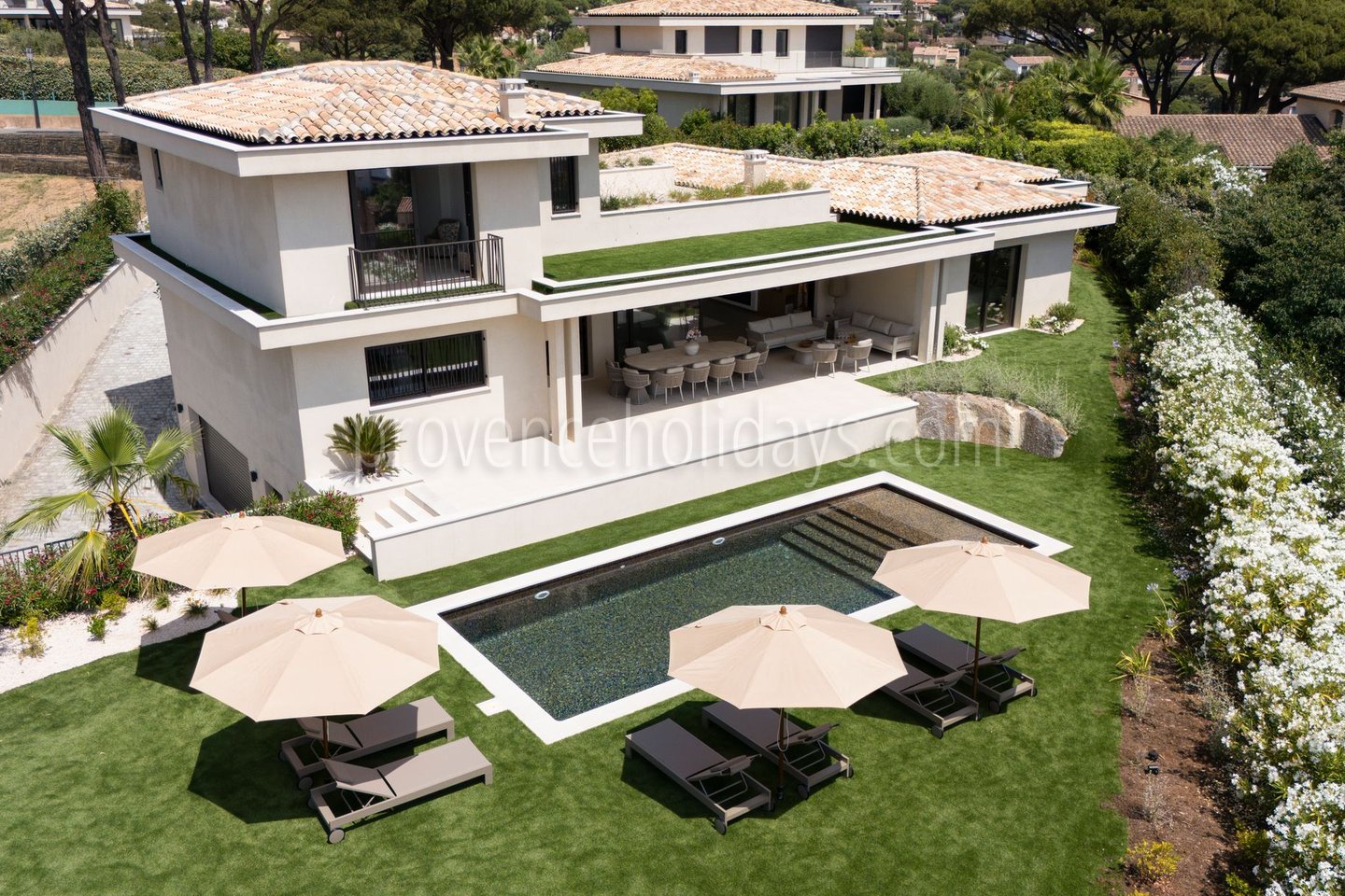 2 - Villa Coco: Villa: Exterior