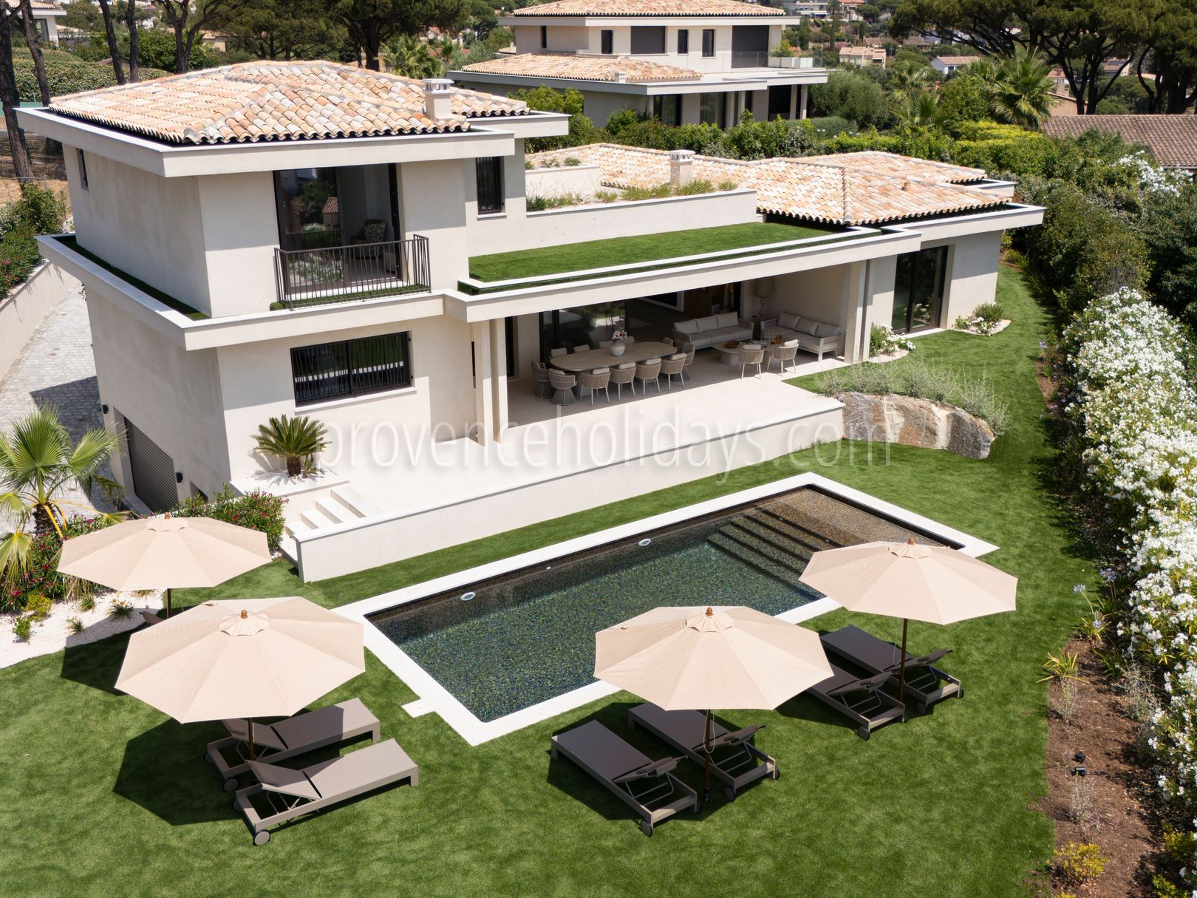 2 - Villa Coco: Villa: Exterior