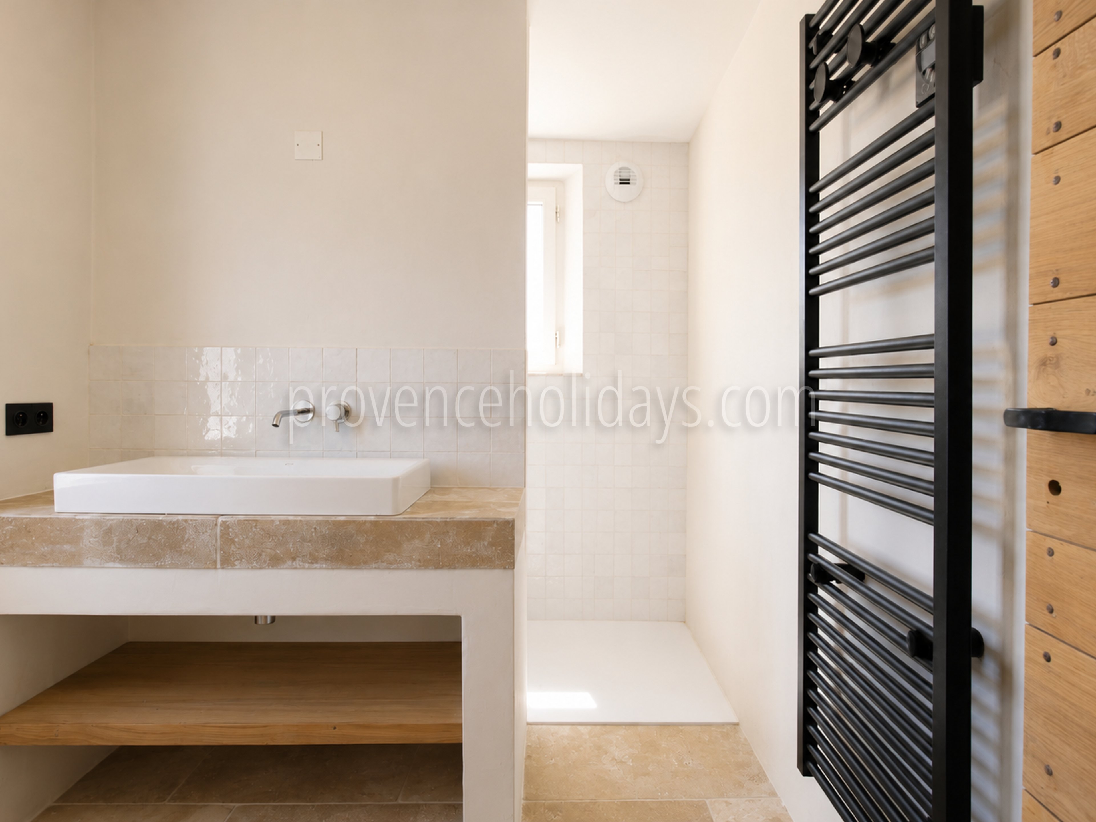 61 - Mas provençal à Eygalières: Villa: Bathroom