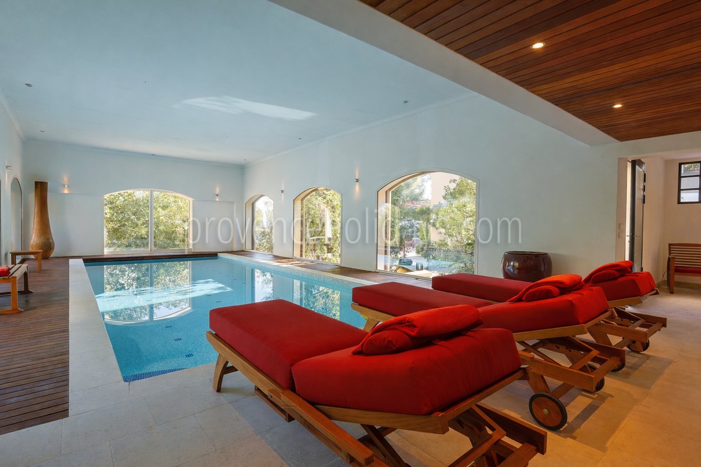 21 - Domaine de la Tour: Villa: Interior