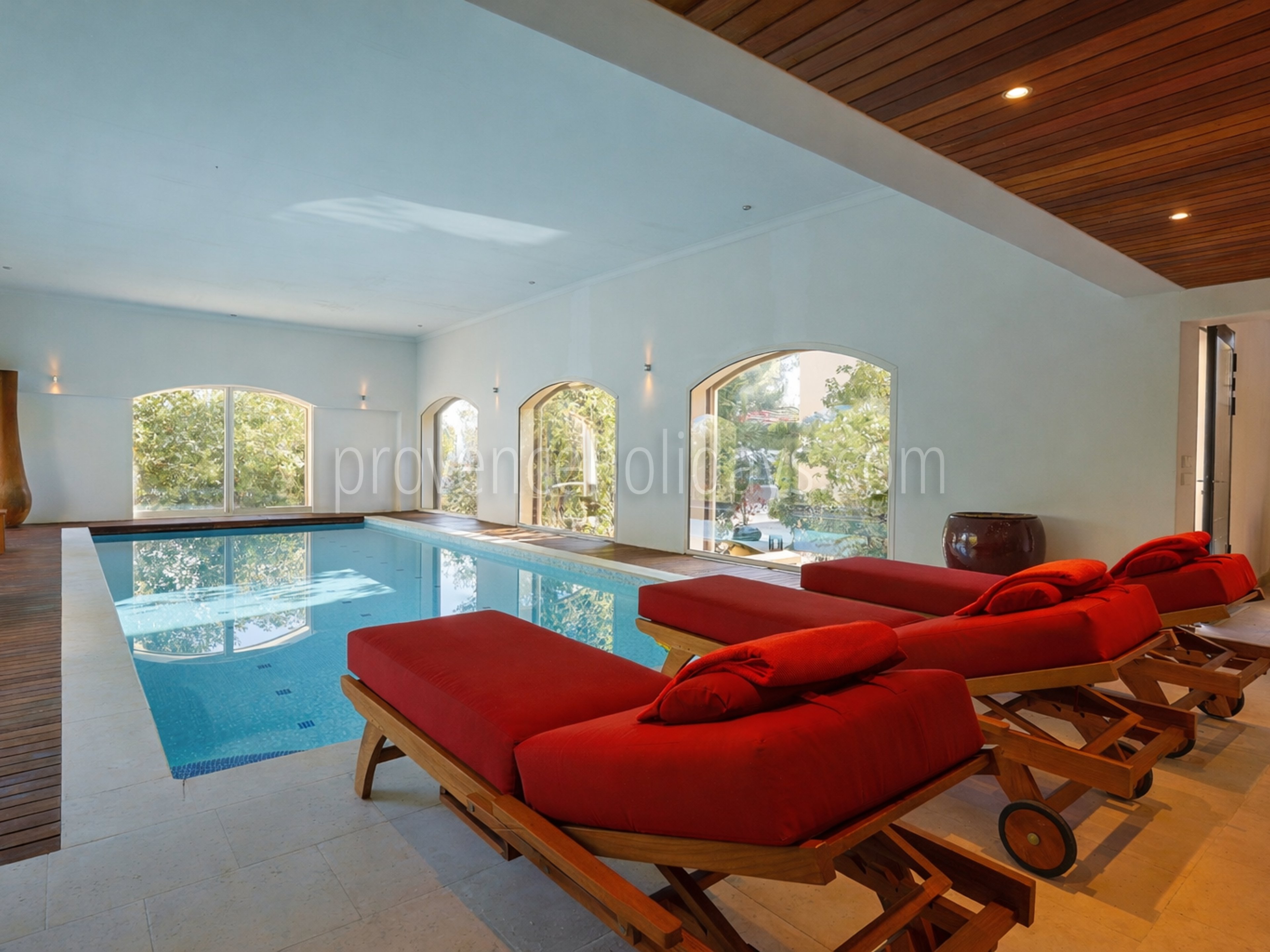 21 - Domaine de la Tour: Villa: Interior