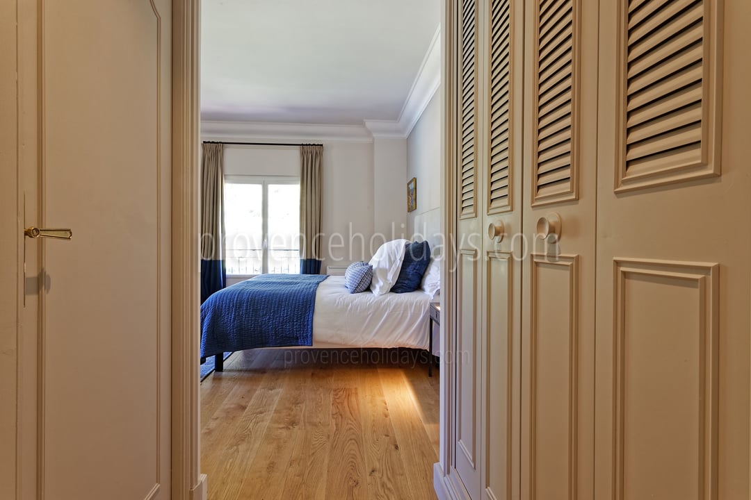 26 - Villa Garrigue: Villa: Bedroom