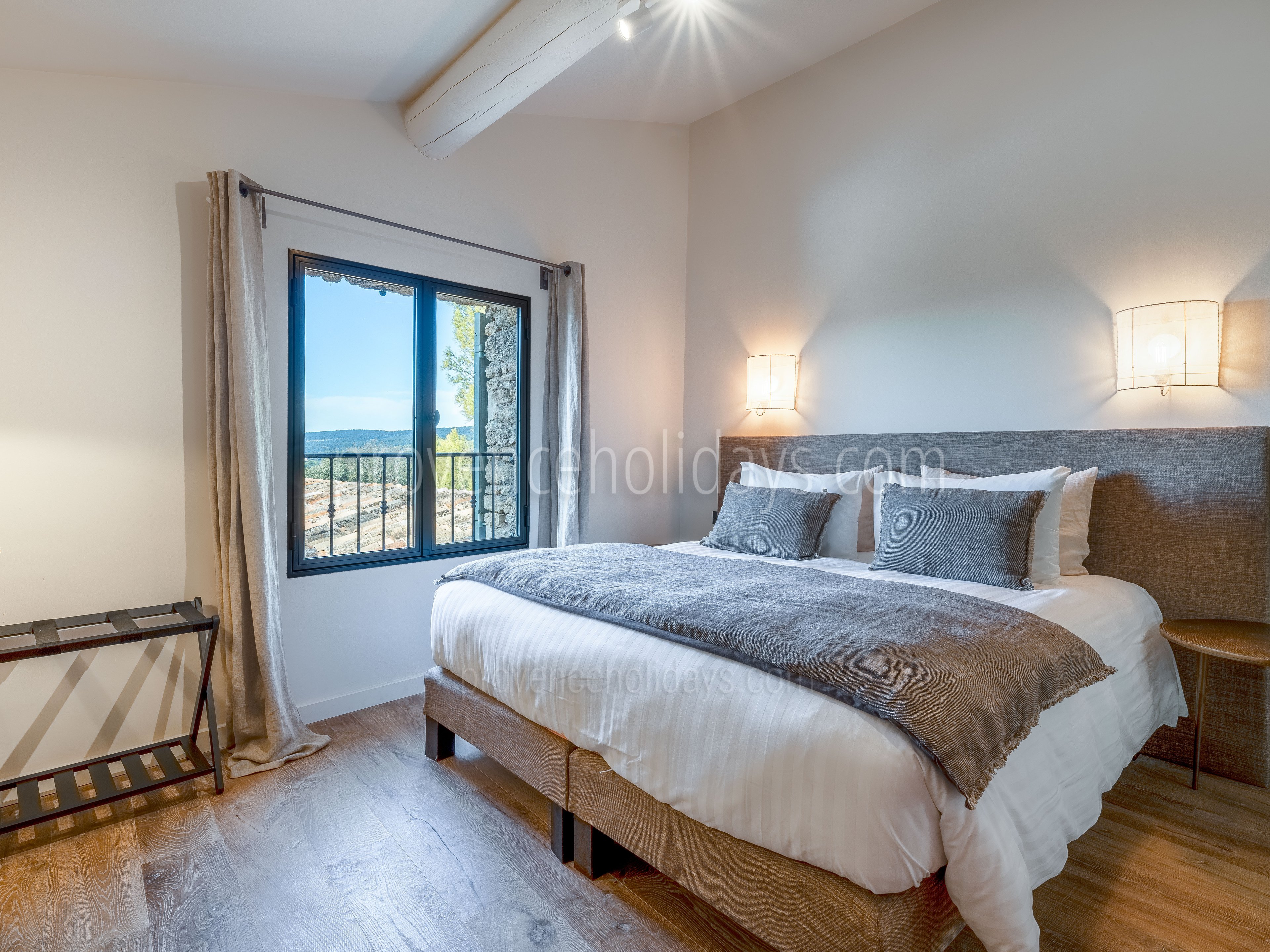 33 - Mas du Verger: Villa: Bedroom