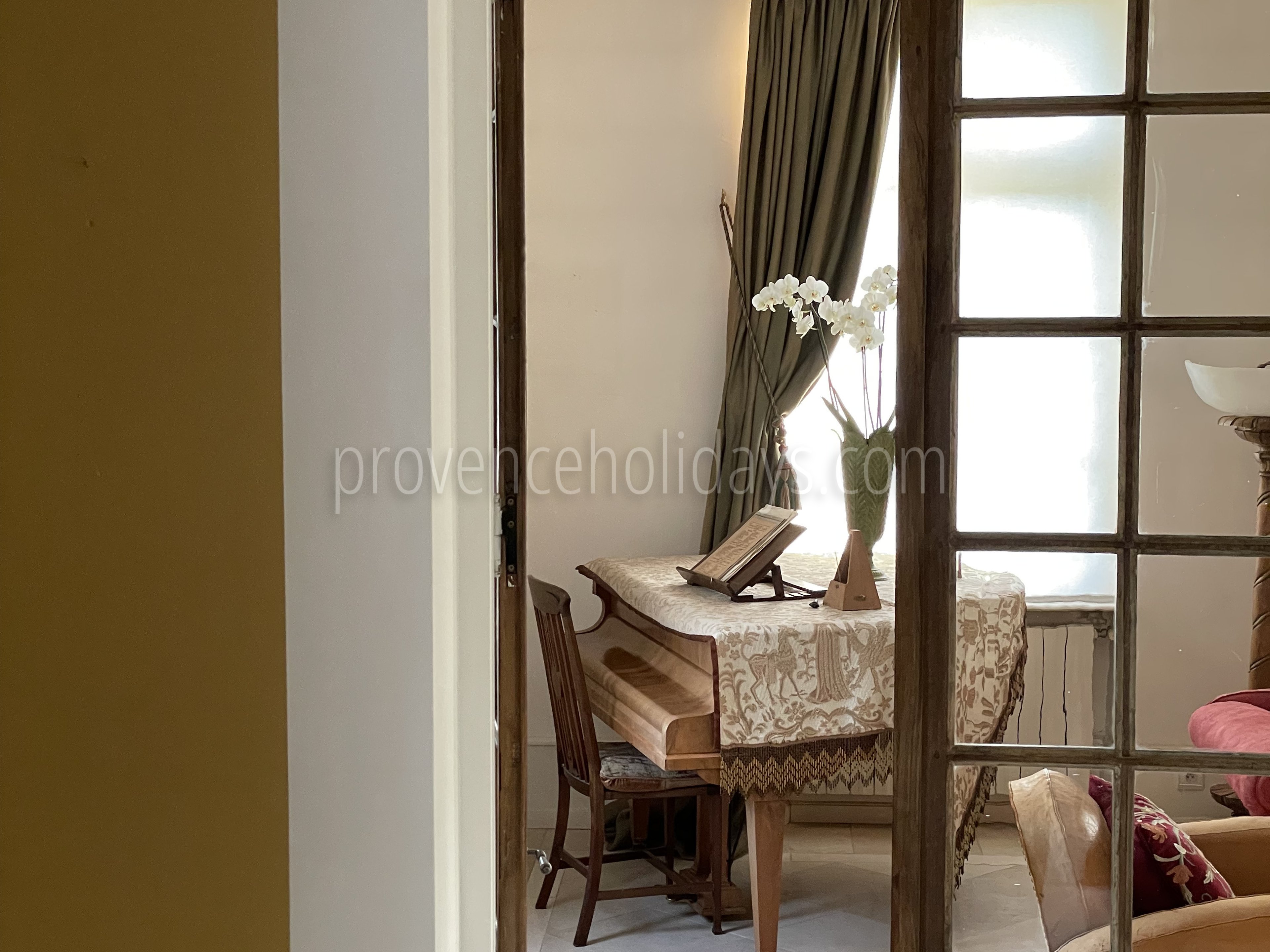 20 - Mas de Séguret: Villa: Interior