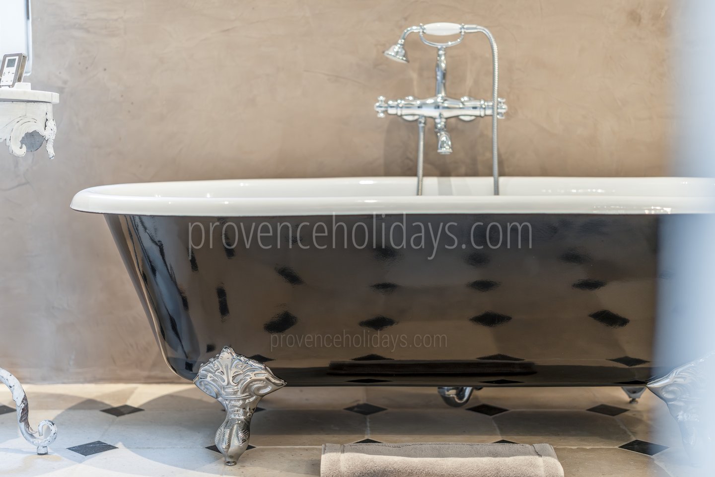 48 - La Bastide Incarnat: Villa: Bathroom 5