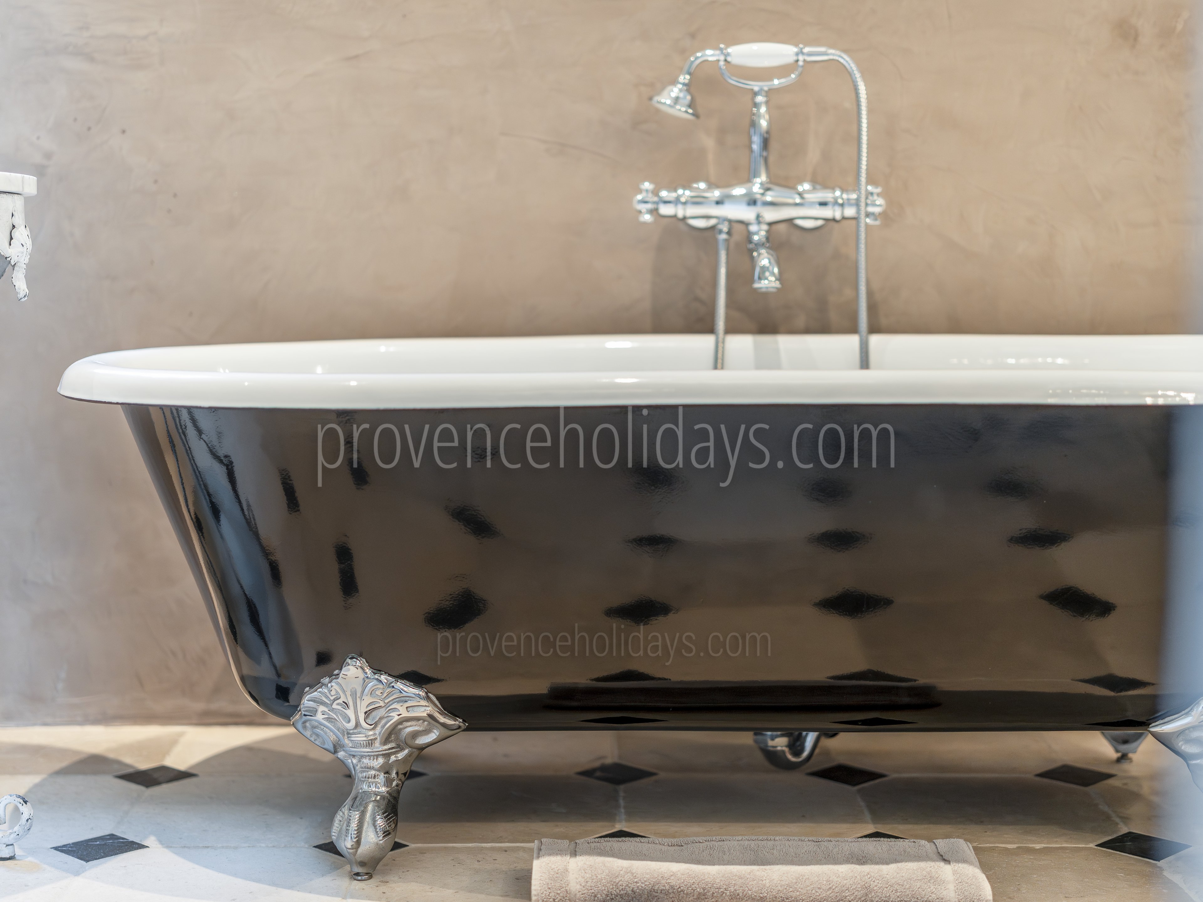 48 - La Bastide Incarnat: Villa: Bathroom 5