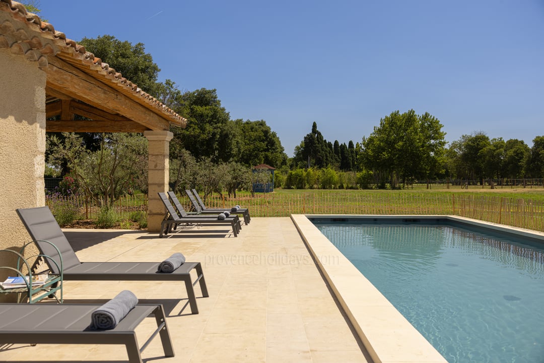 Mas en campagne à Eygalières - Piscine