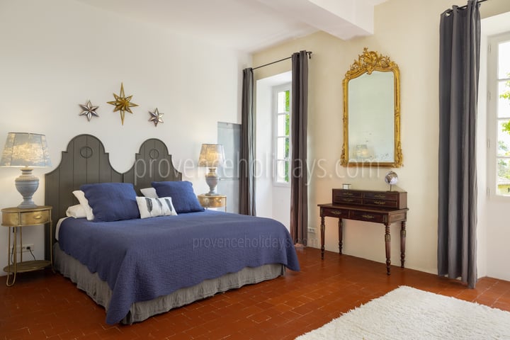 47 - Bastide de Goult: Villa: Bedroom - Grande ourse