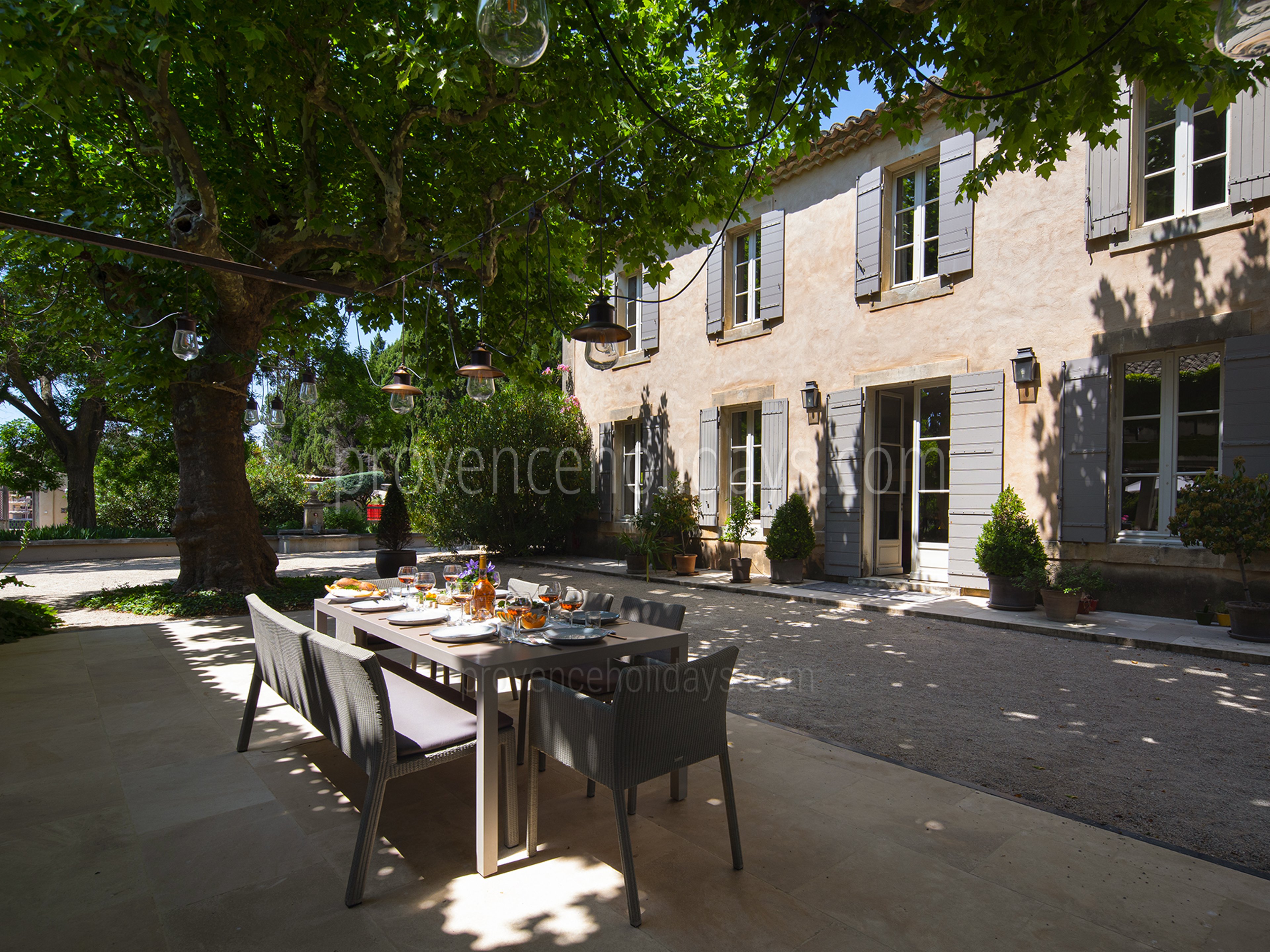 77 - Mas des Étoiles: Villa: Exterior