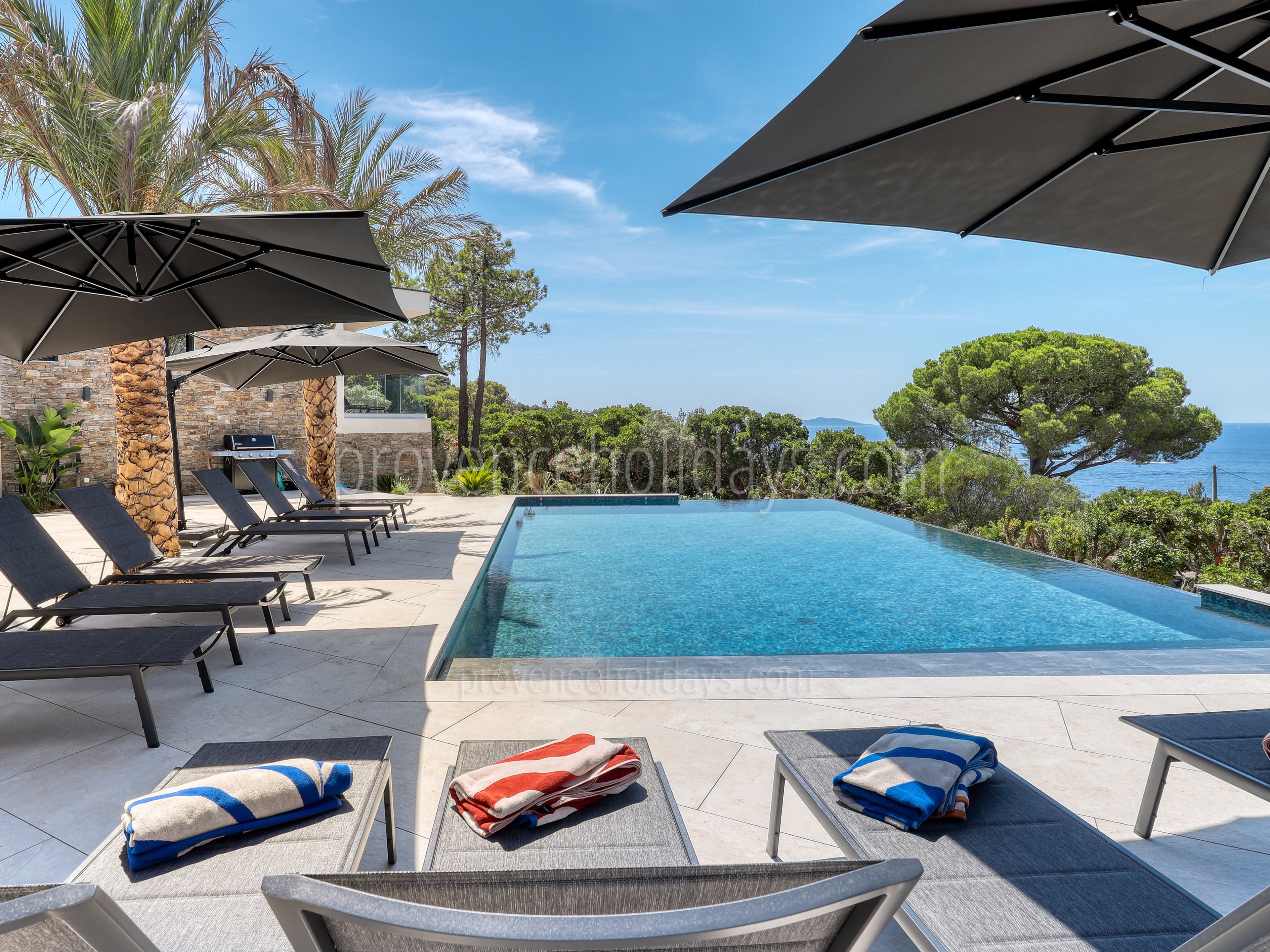 12 - Domaine de la Baie: Villa: Pool