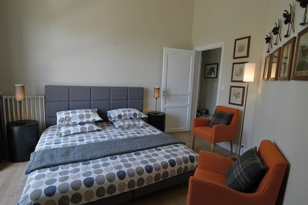 41 - Villa des Pins: Villa: Bedroom