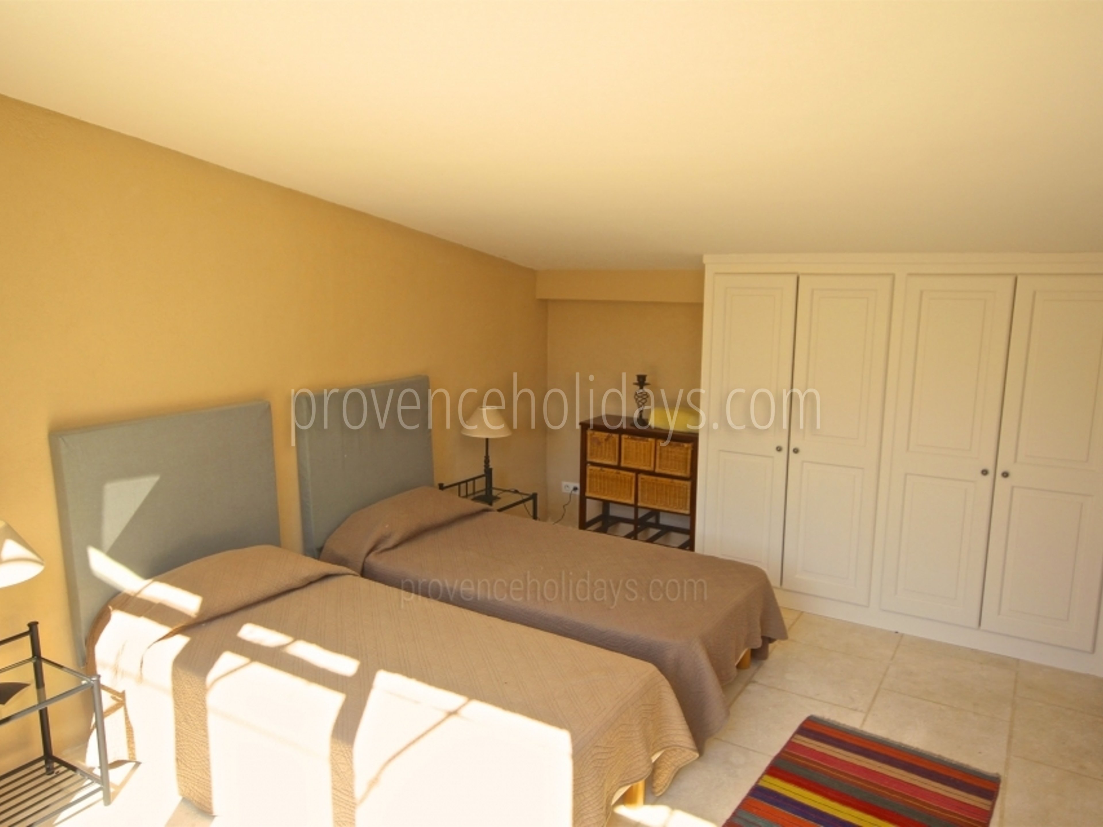 2 - Mas Tranquil: Villa: Interior