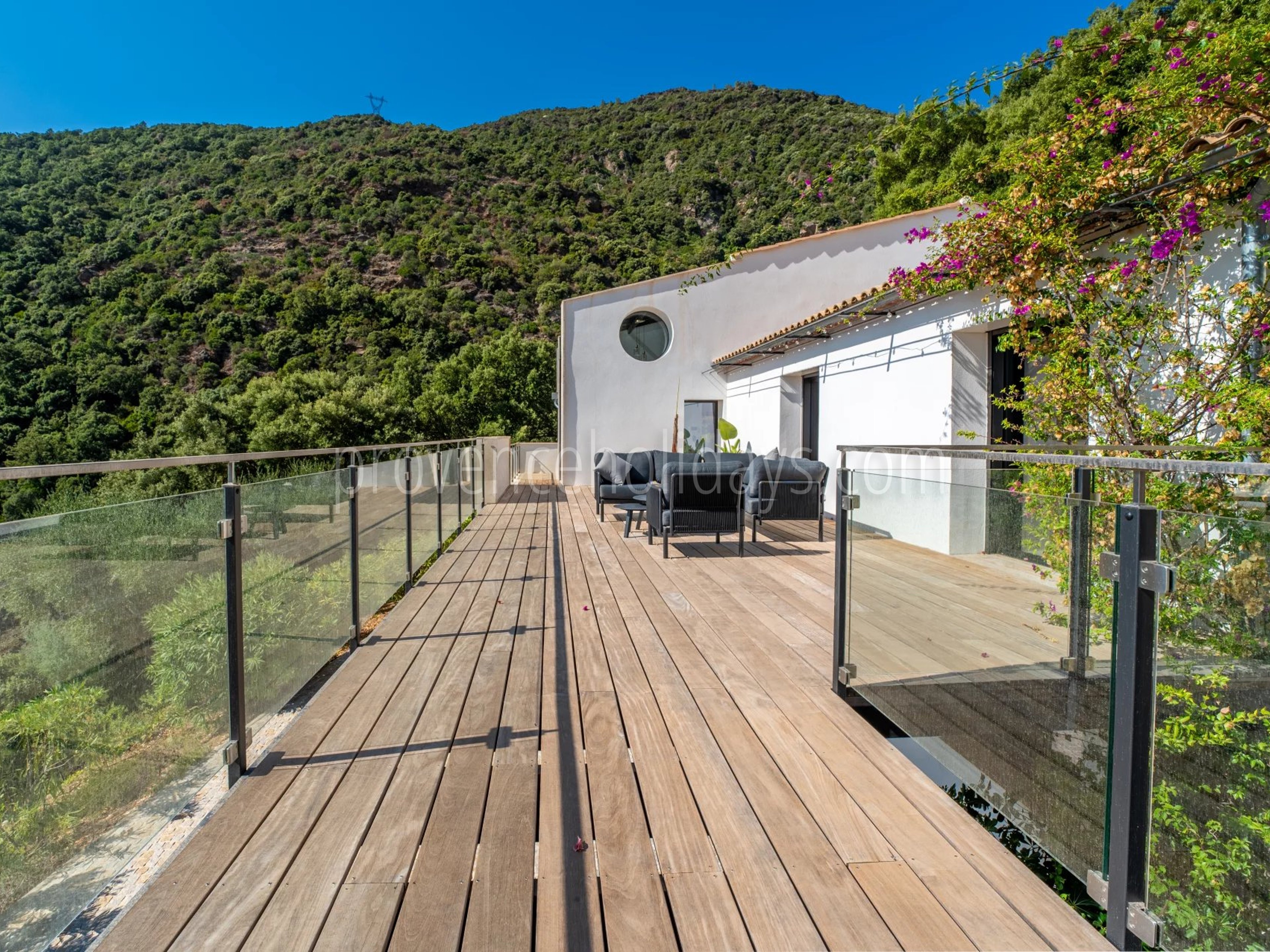 Hedendaagse villa in Cavalaire-sur-Mer - 37