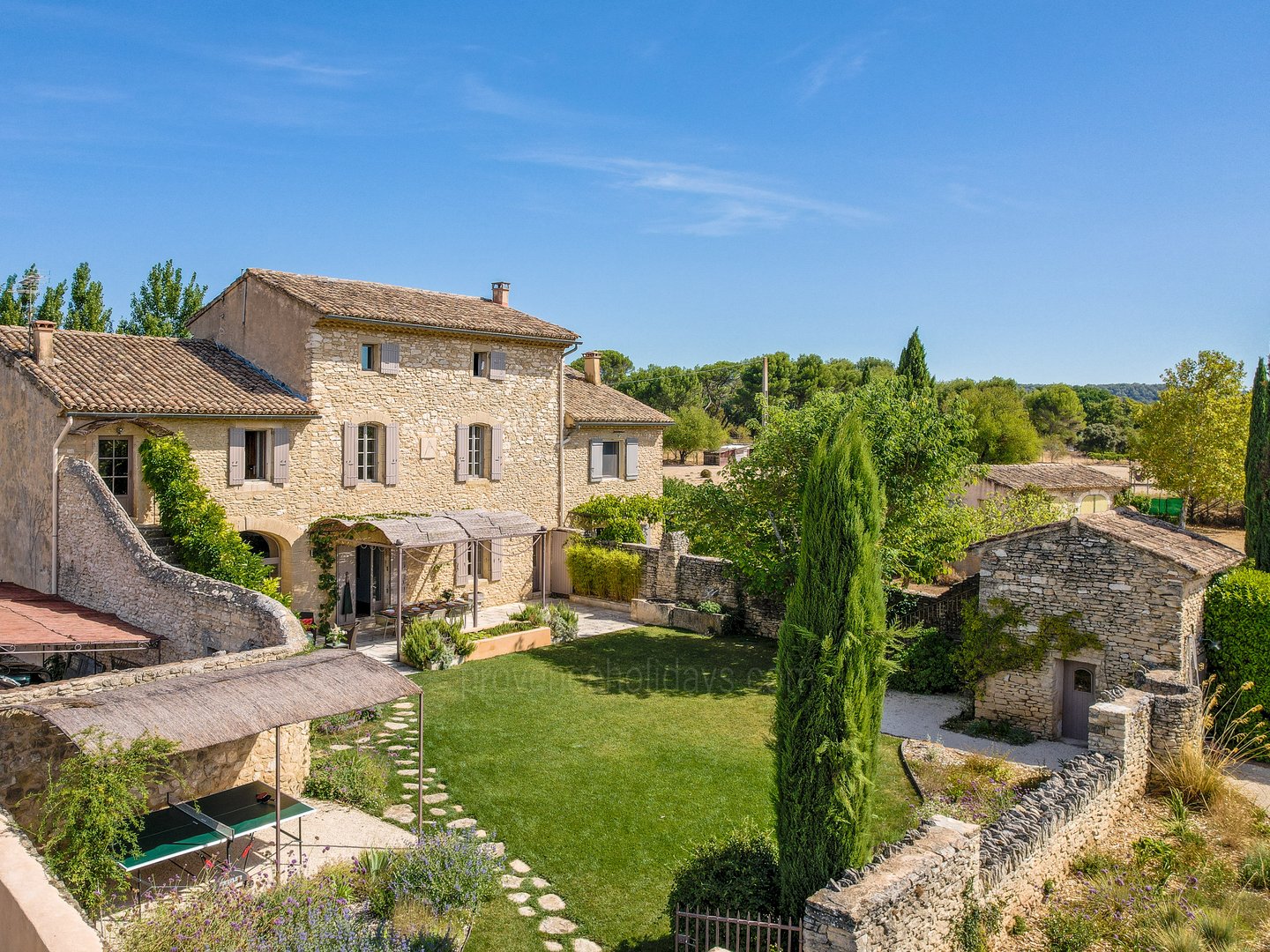 3 - Mas d\'Antoine: Villa: Exterior