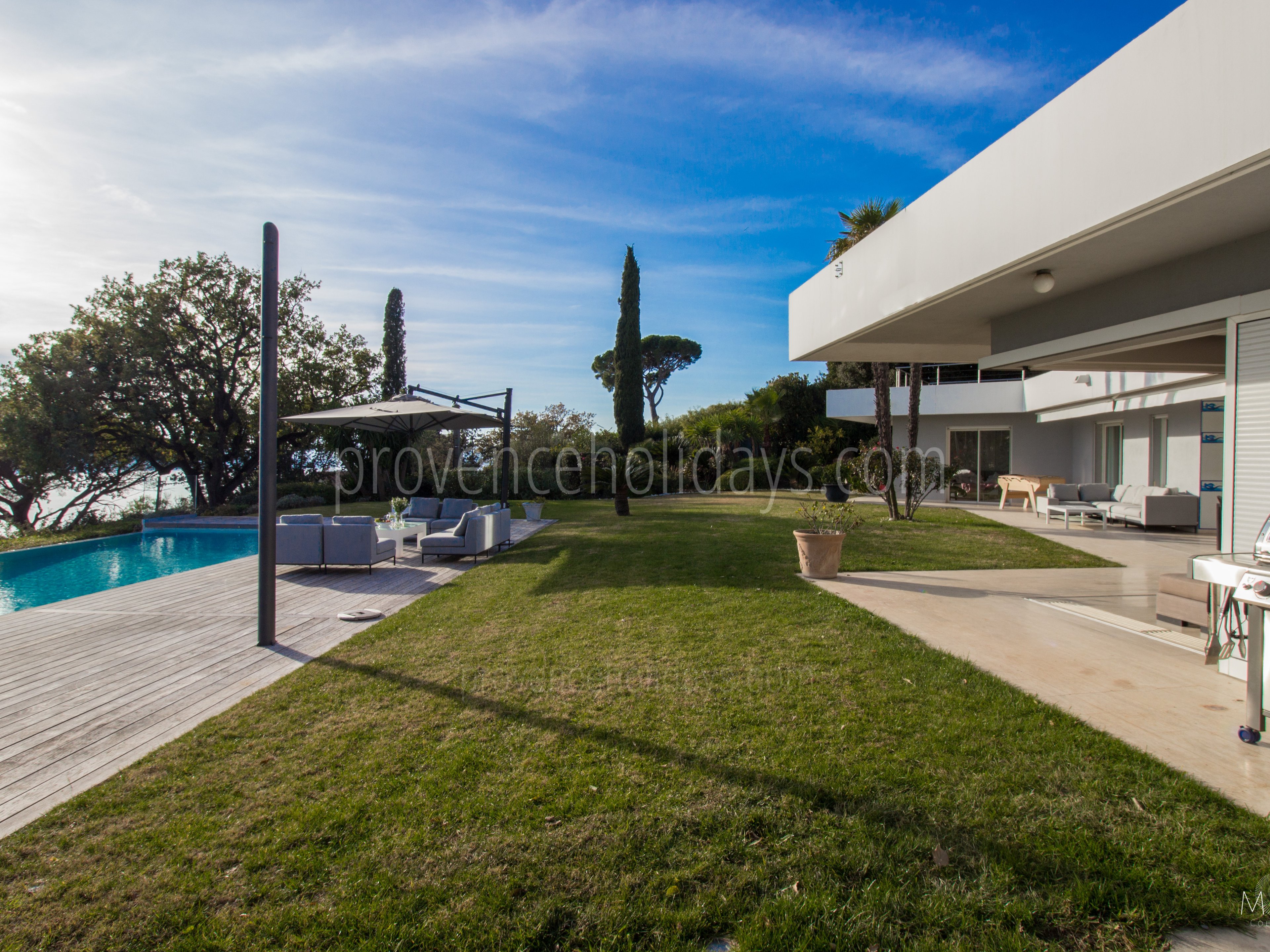 23 - Villa Toulon: Villa: Exterior