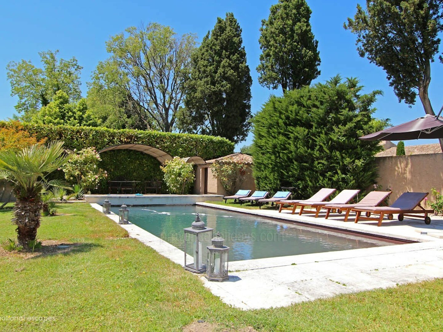 19 - Le Domaine des Cyprès: Villa: Pool