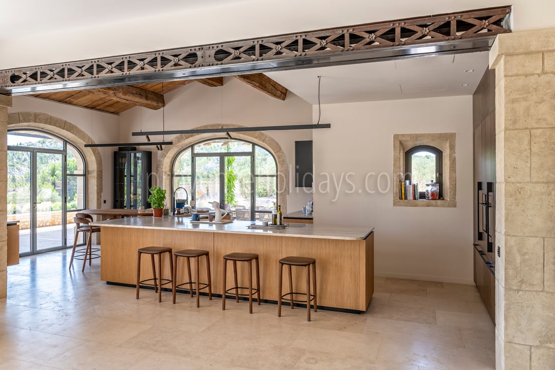 162 - Le Loup des Alpilles: Villa: Interior