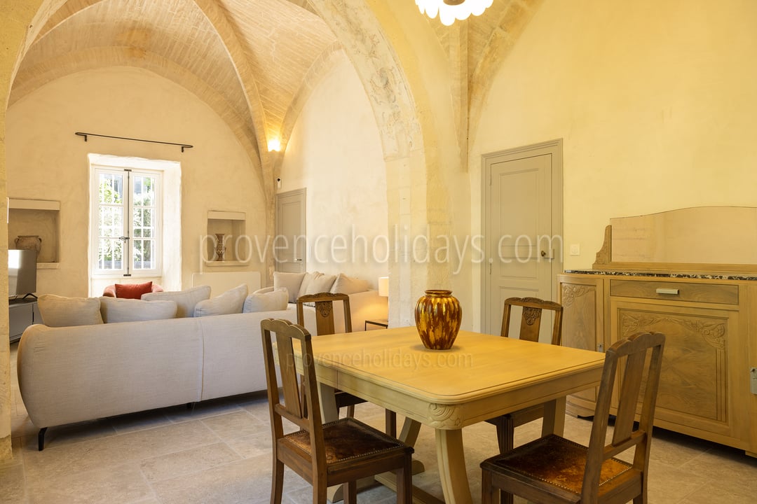 36 - Maison de la Chapelle: Villa: Interior