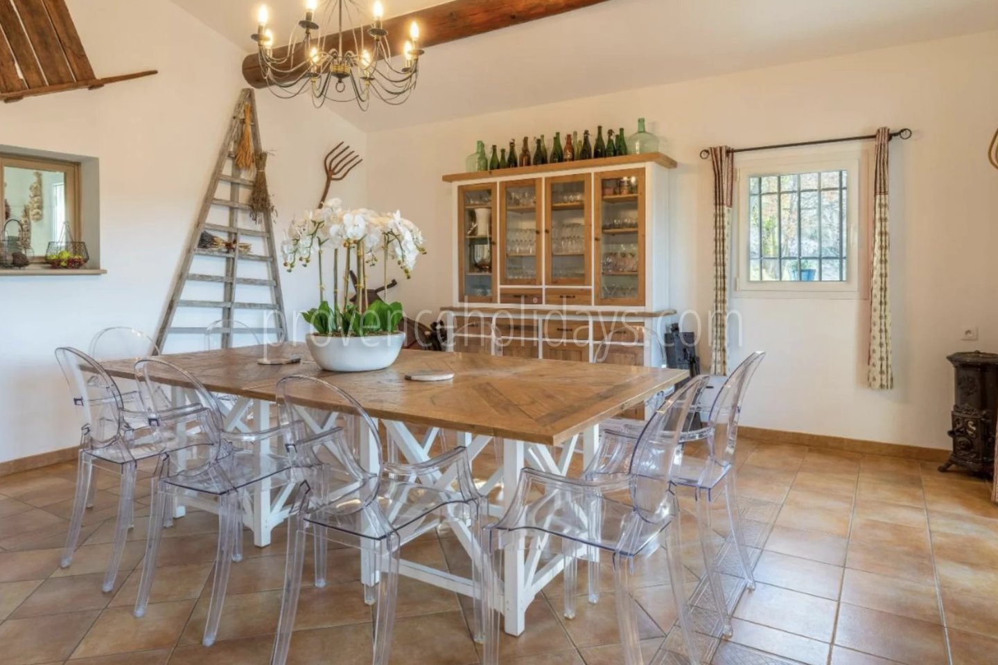 8 - Bastide with lavender in Gordes: Villa: Interior
