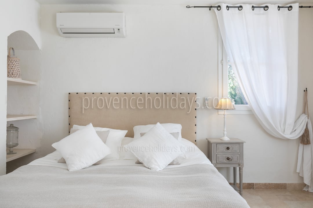 37 - Bastide du Var: Villa: Bedroom