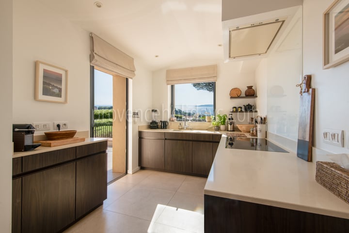 3 - Villa Blue: Villa: Interior