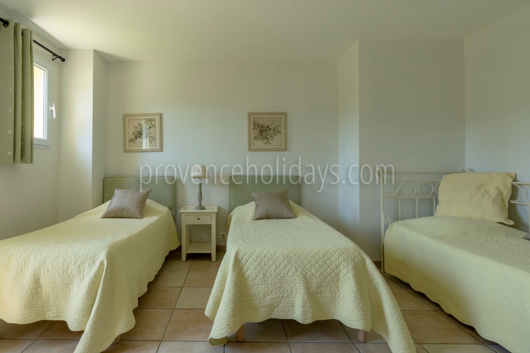 47 - Chez Alare: Villa: Bedroom