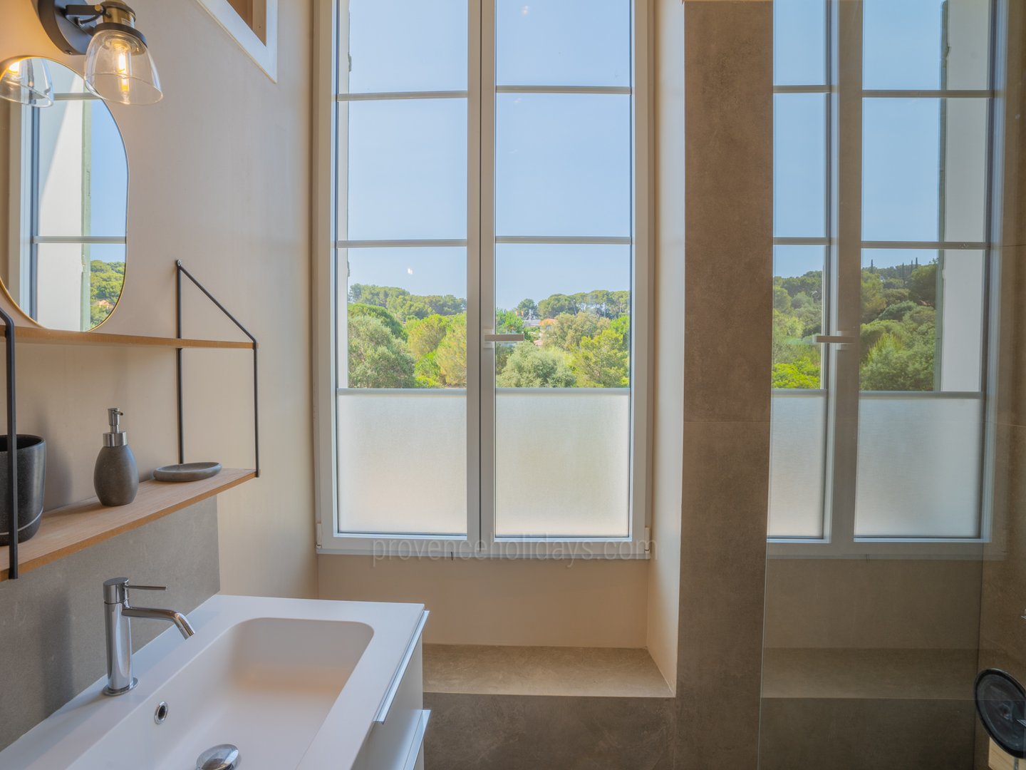 24 - Bastidon: Villa: Bathroom