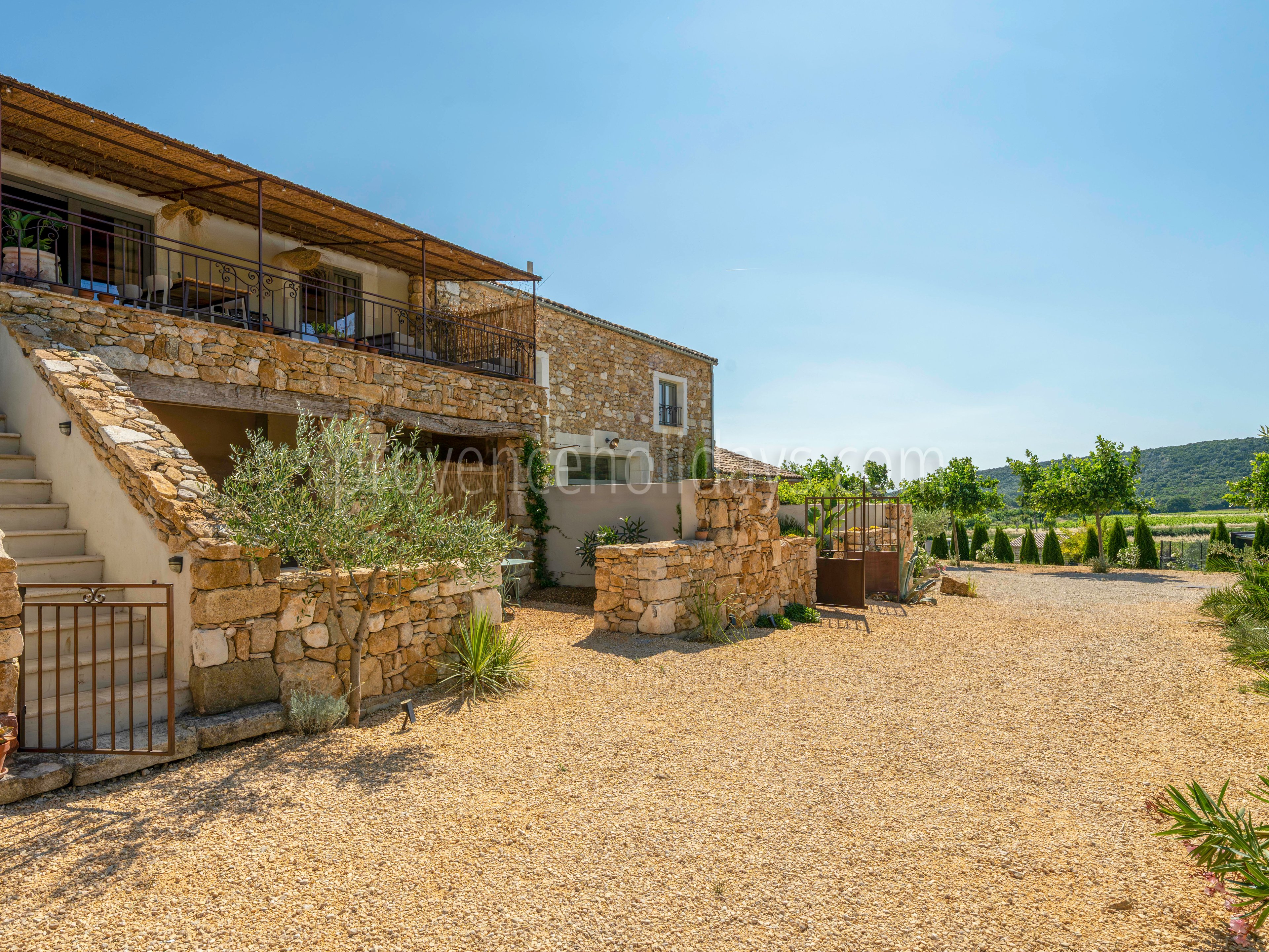 53 - La Bohème: Villa: Exterior