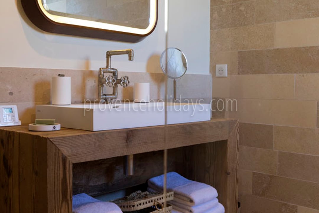 44 - Chez Sako: Villa: Bathroom