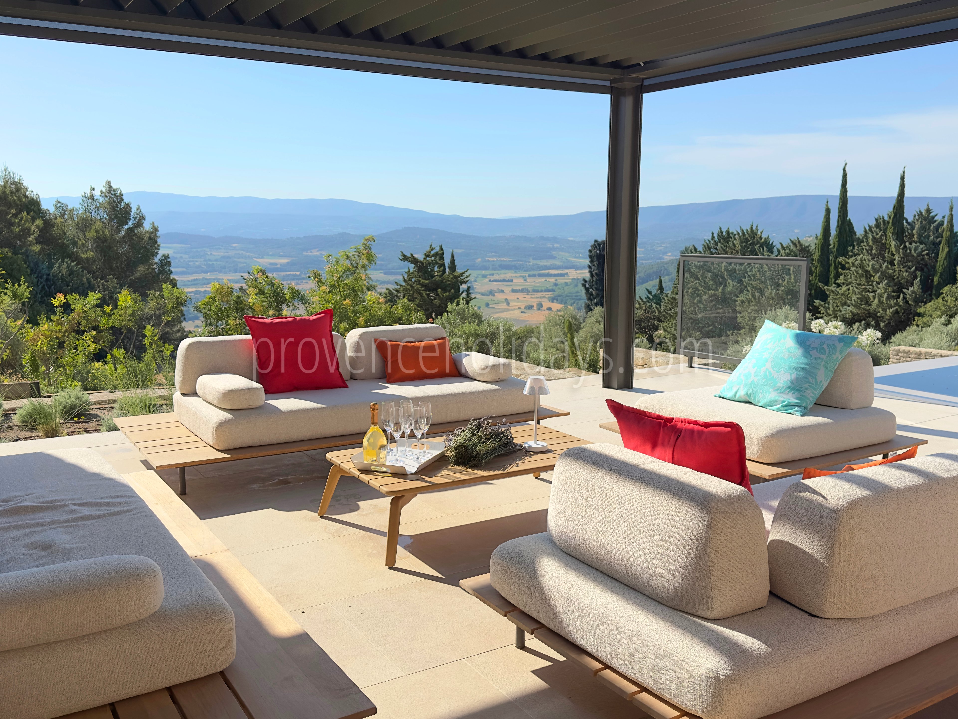 69 - Domaine Altavista: Villa: Exterior