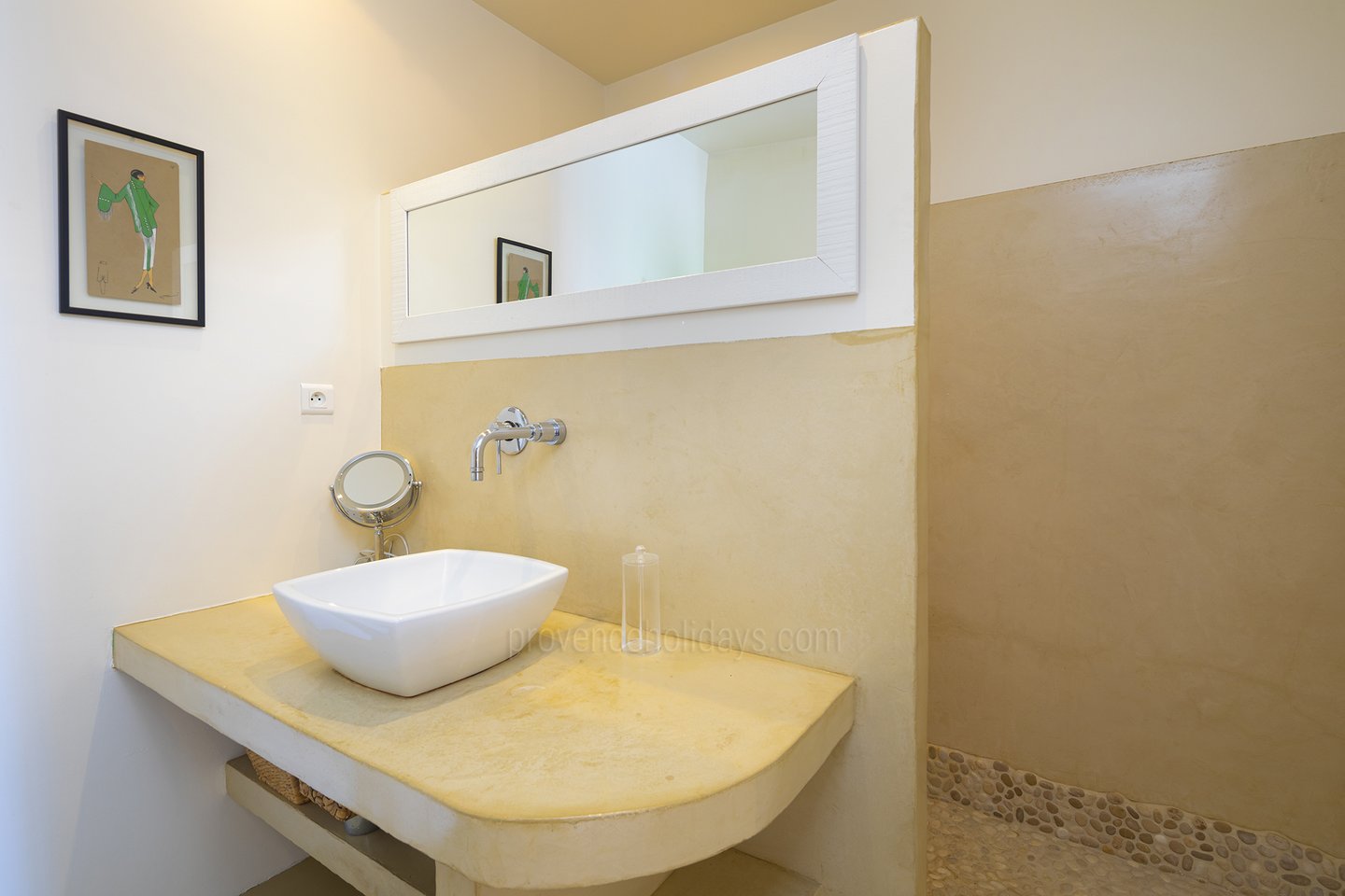 36 - Bastide de l\'Isle: Villa: Bathroom