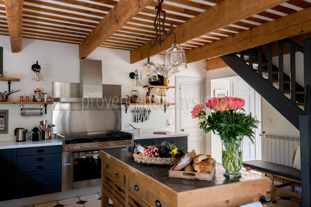 9 - Mas Mouriès: Villa: Interior