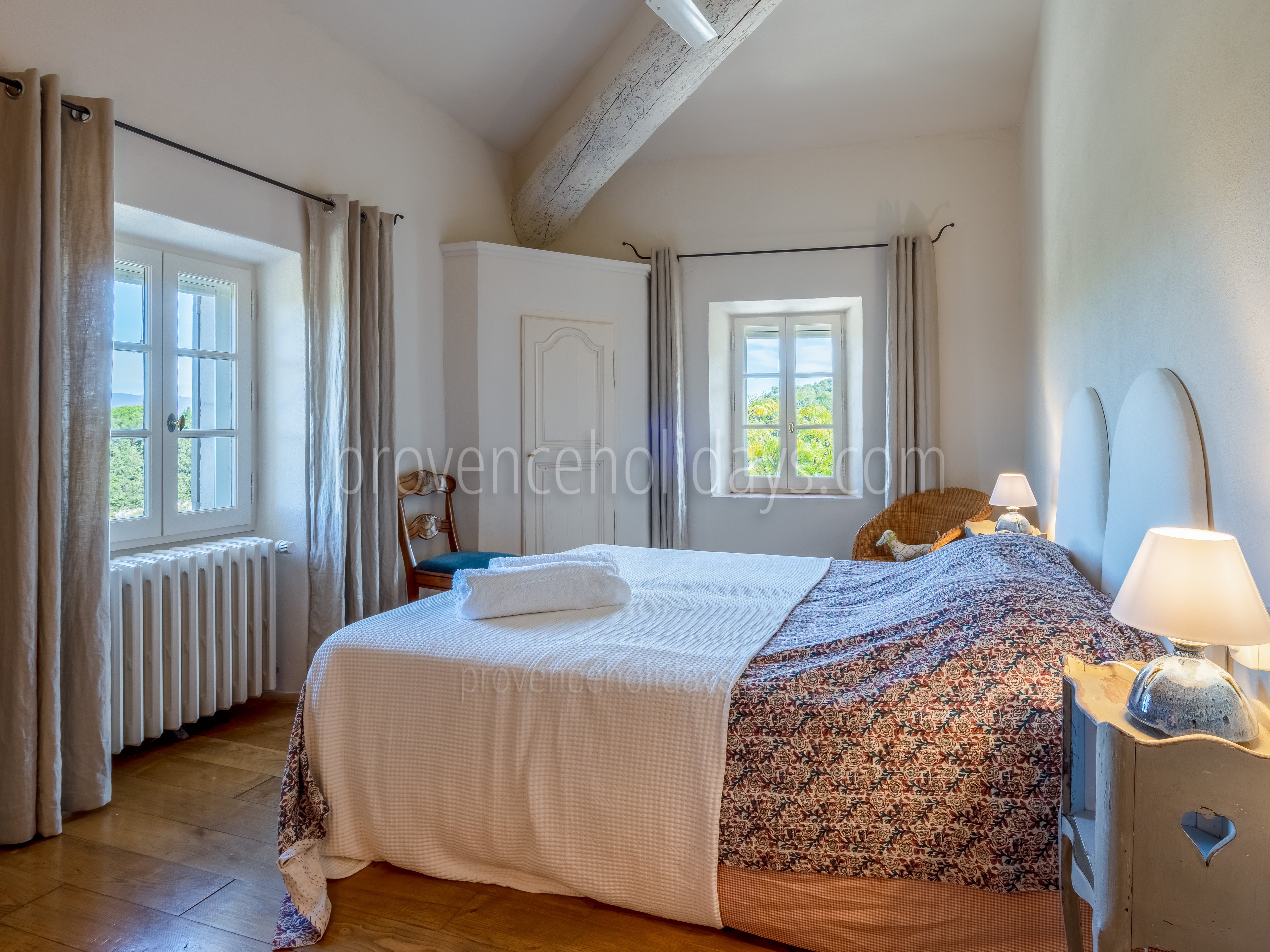 39 - Bastide des Magnans: Villa: Bedroom