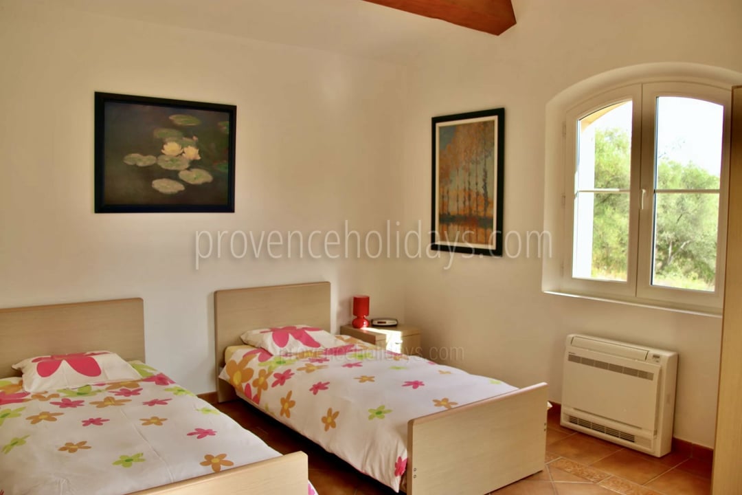 10 - Villa Céramique: Villa: Bedroom