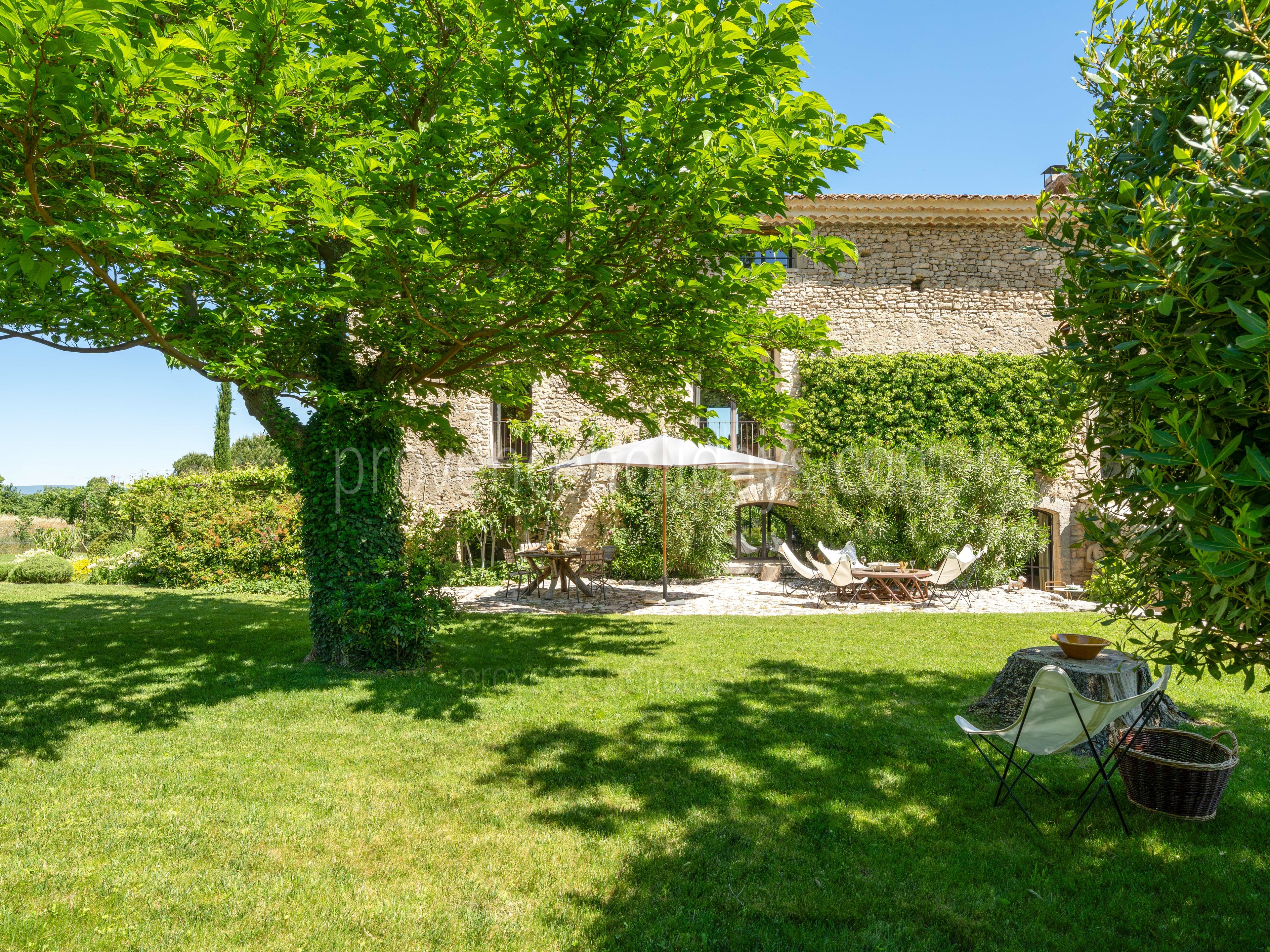 13 - La Chapelle Saint-Pons: Villa: Exterior