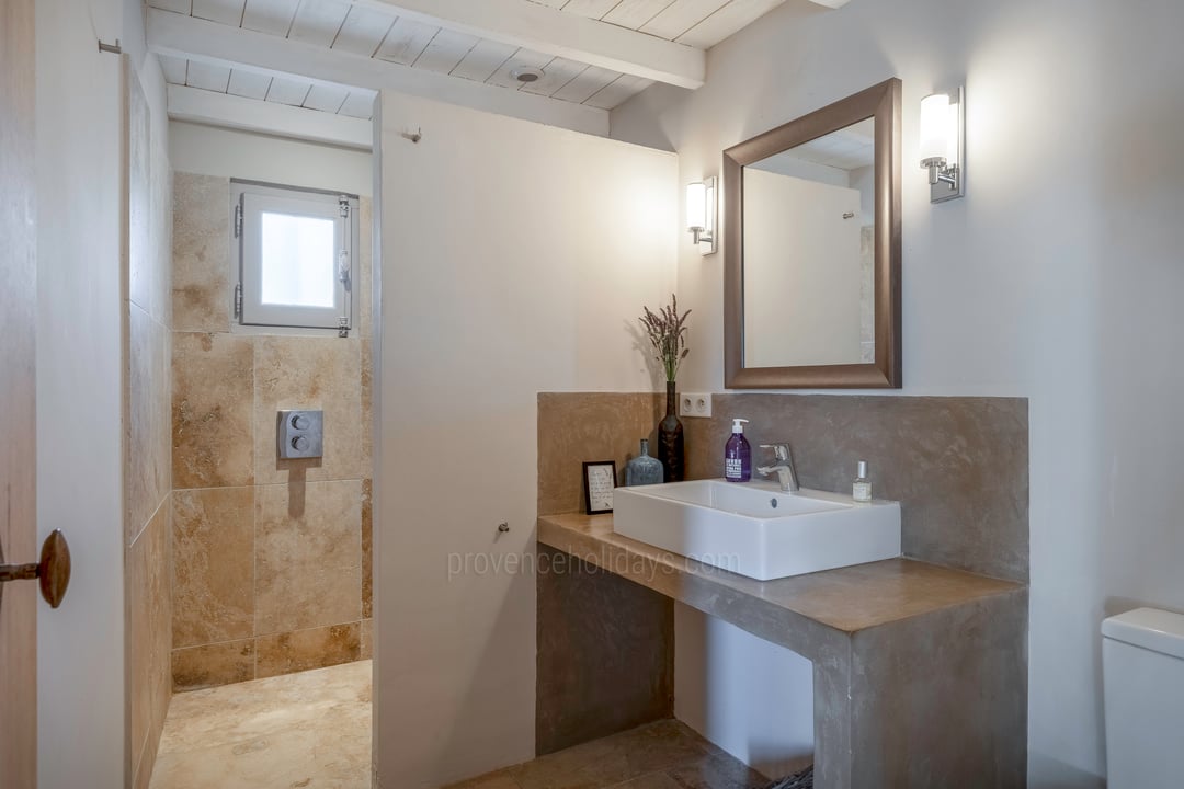 73 - Mas de Saint-Jean: Villa: Bathroom