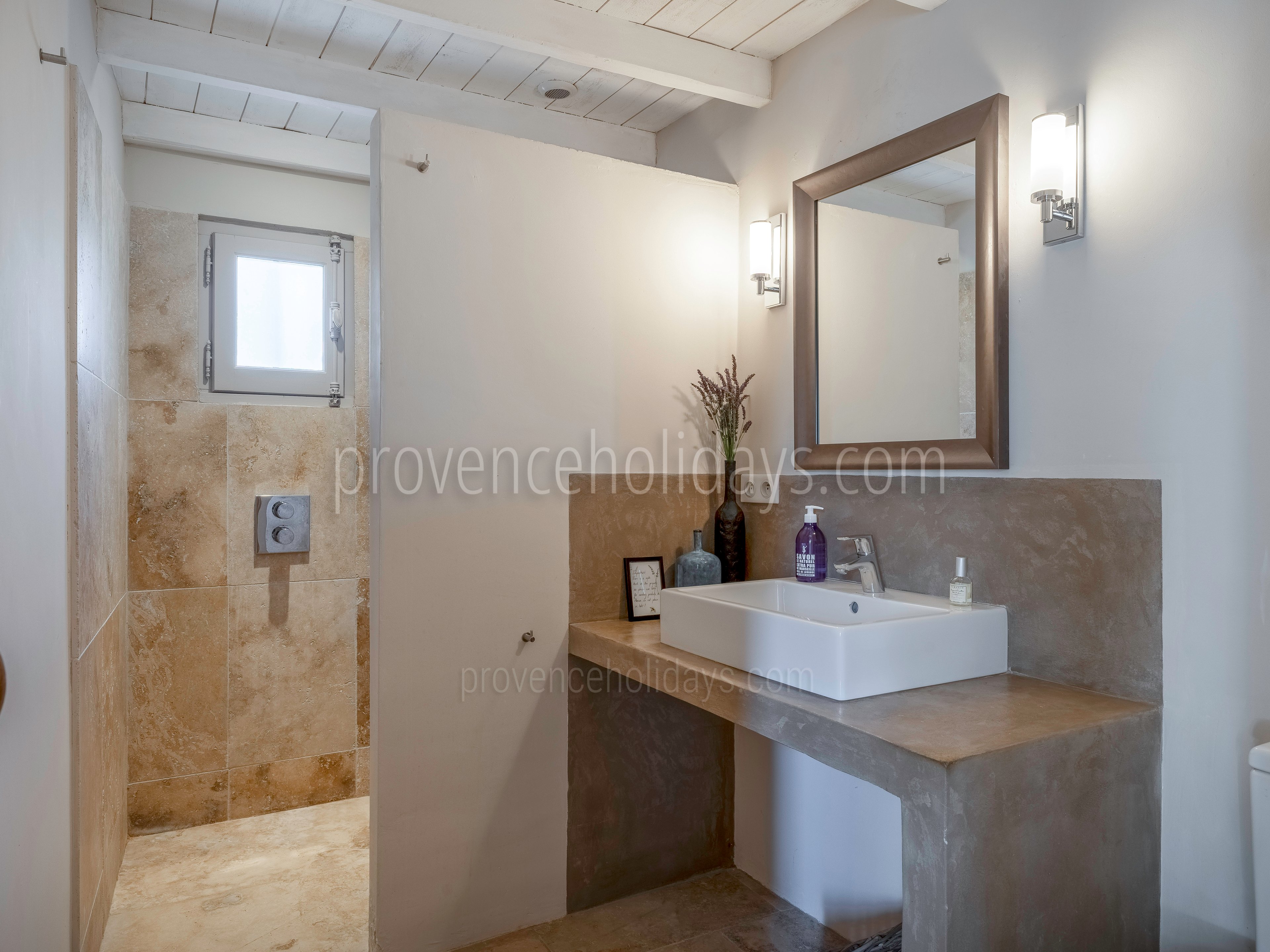73 - Mas de Saint-Jean: Villa: Bathroom