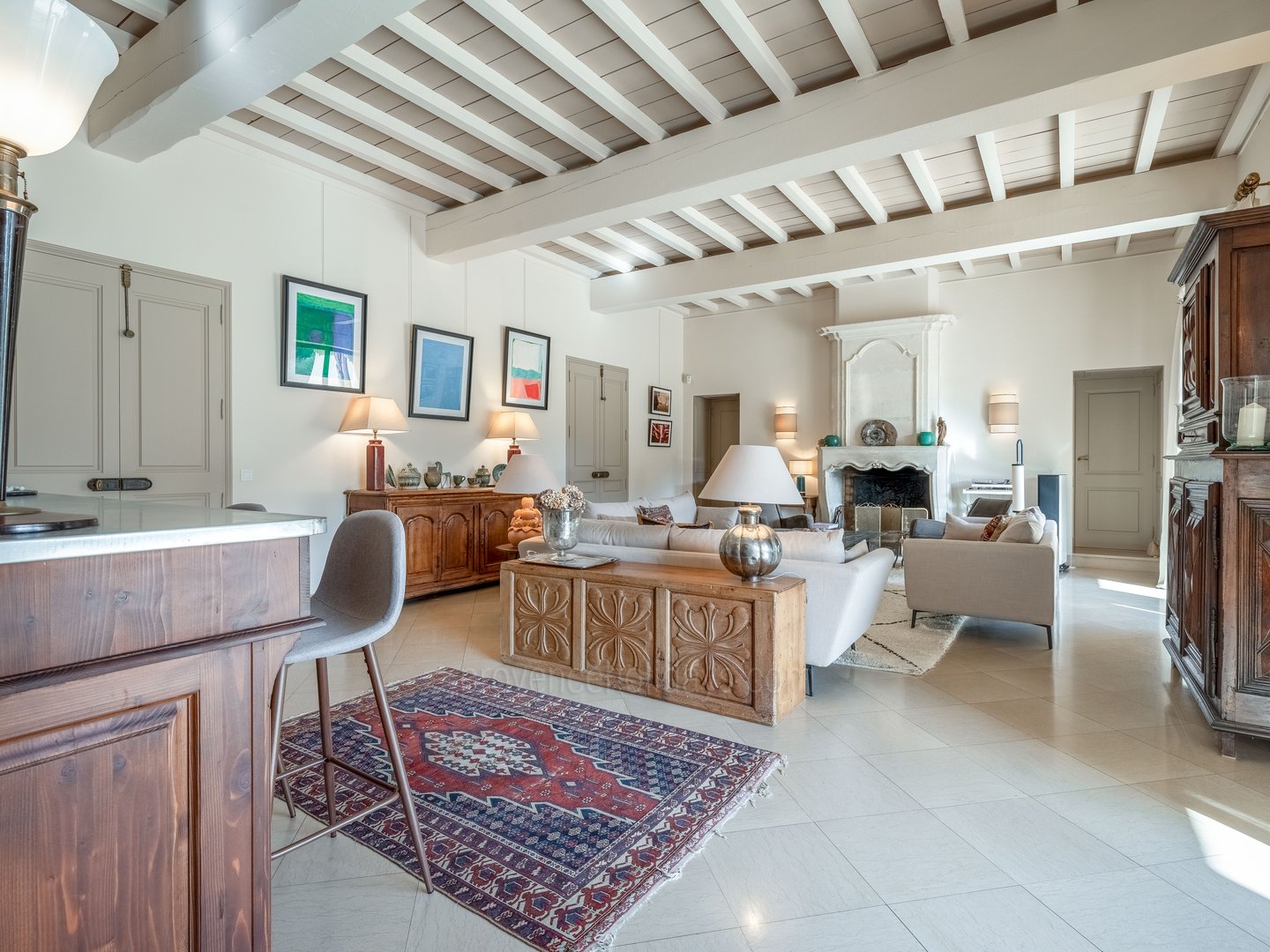 32 - Mas des Trois Cyprès: Villa: Interior
